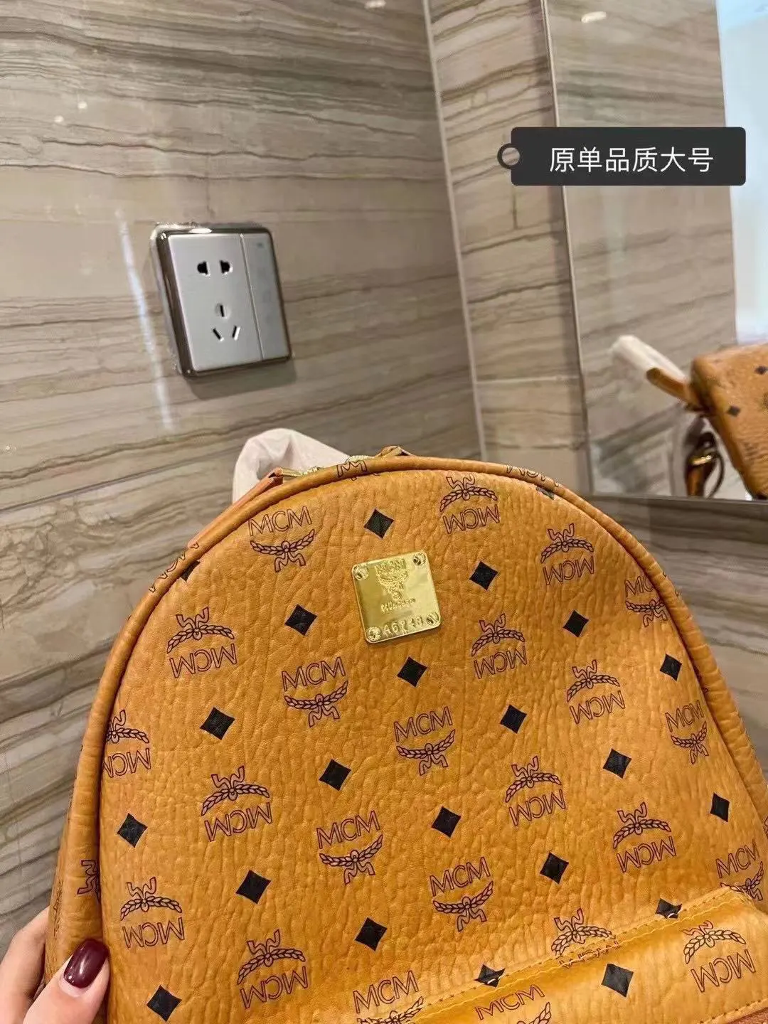 雙肩包 实用雙肩款