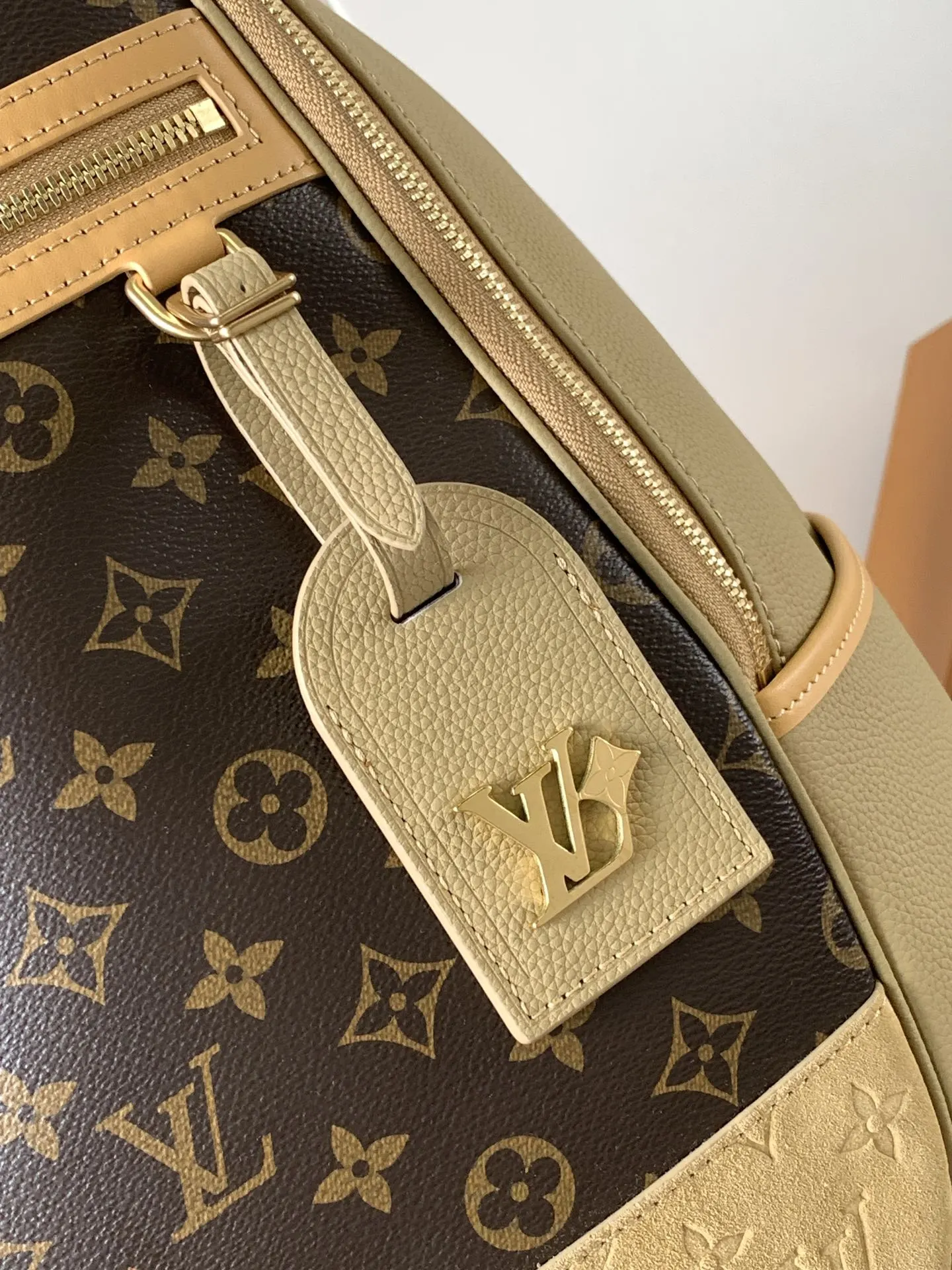 LV 棕色老花 雙肩包(數字6) LV 棕色老花 雙肩包(數字6)