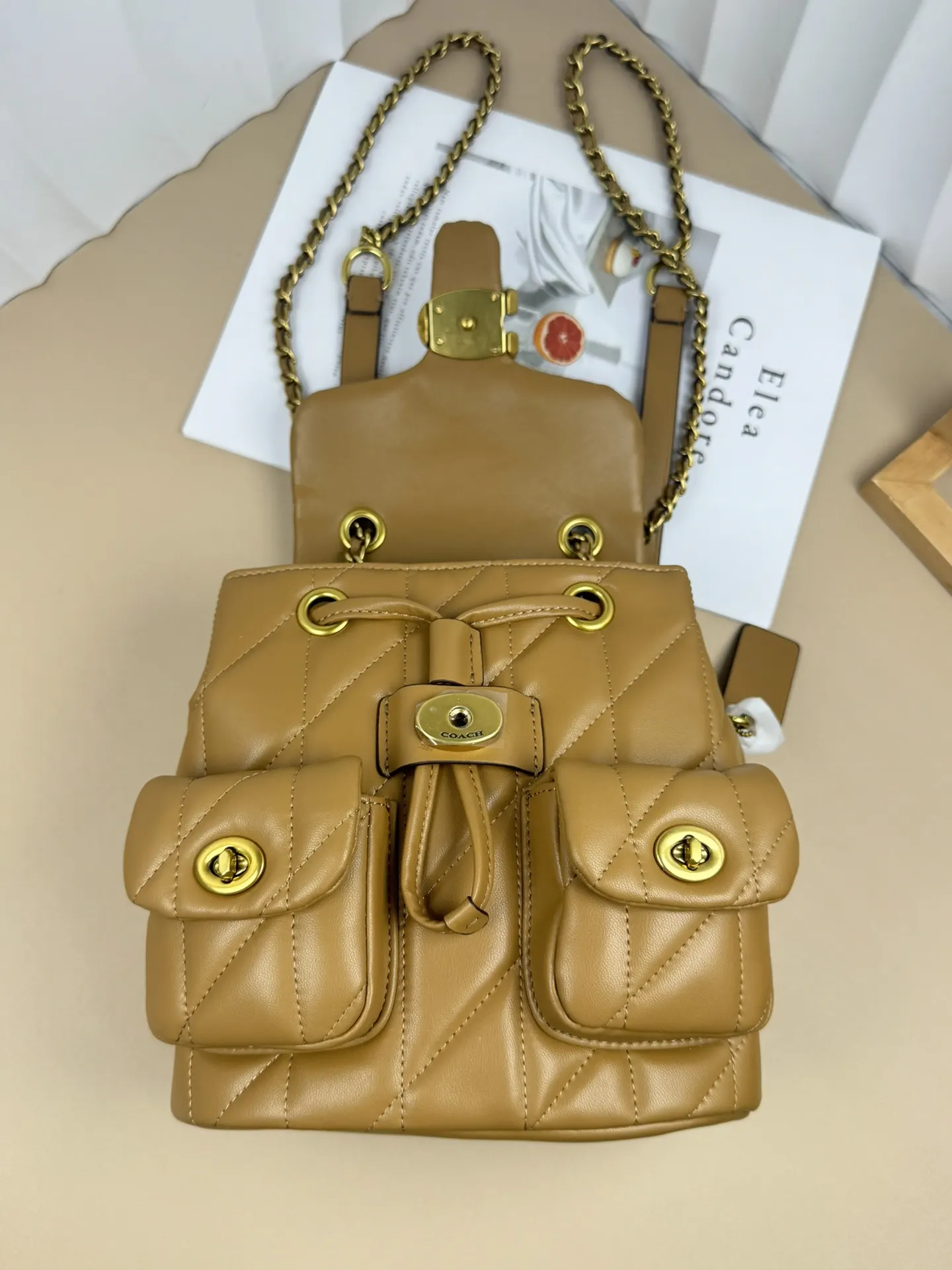 Coach 羊皮 雙肩包 实用雙肩款