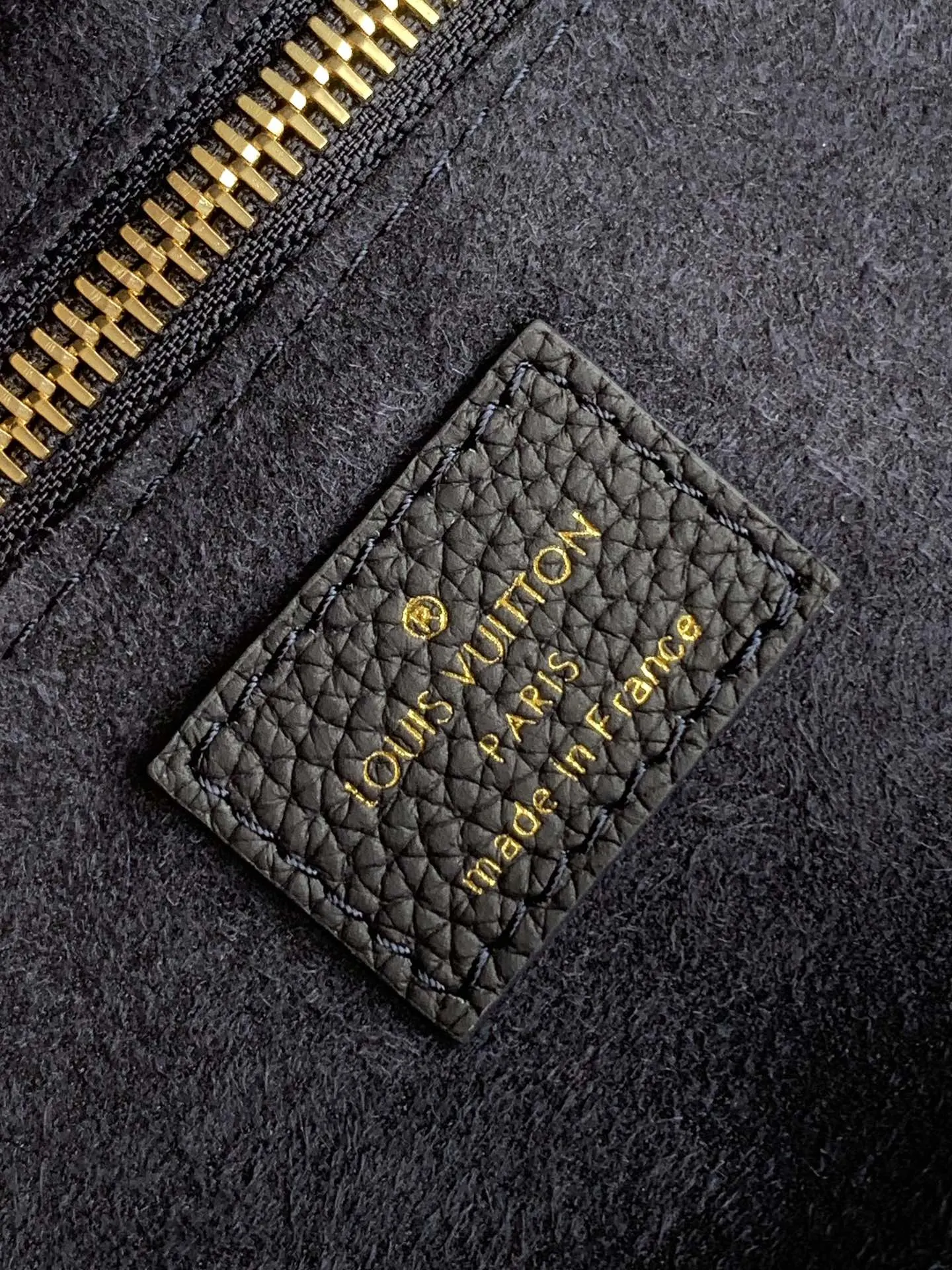 Neverfull 黑色 白色 手拿包 精致手拿款
