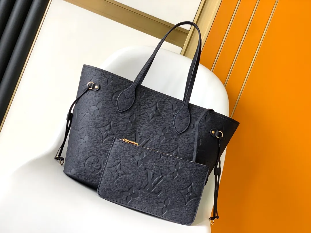 Neverfull 黑色 白色 手拿包 精致手拿款