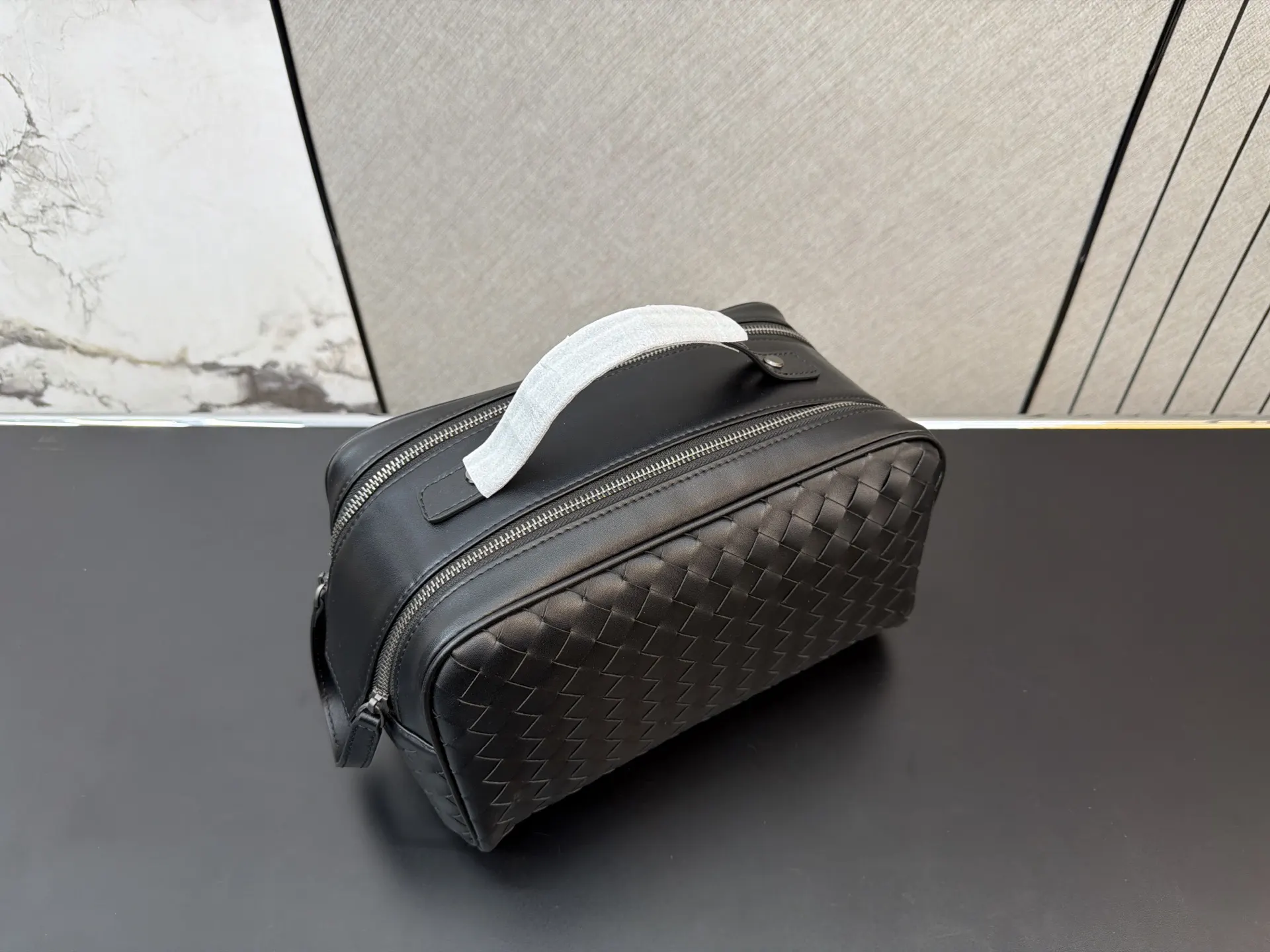 Bottega Veneta 牛皮 手拿包 精致手拿款
