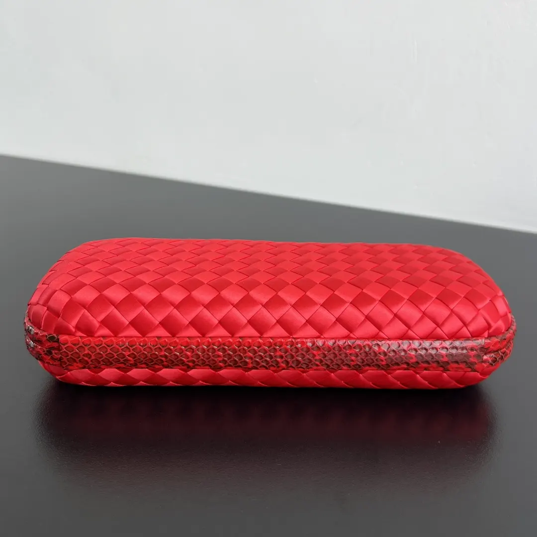 Cosmetic Pouch