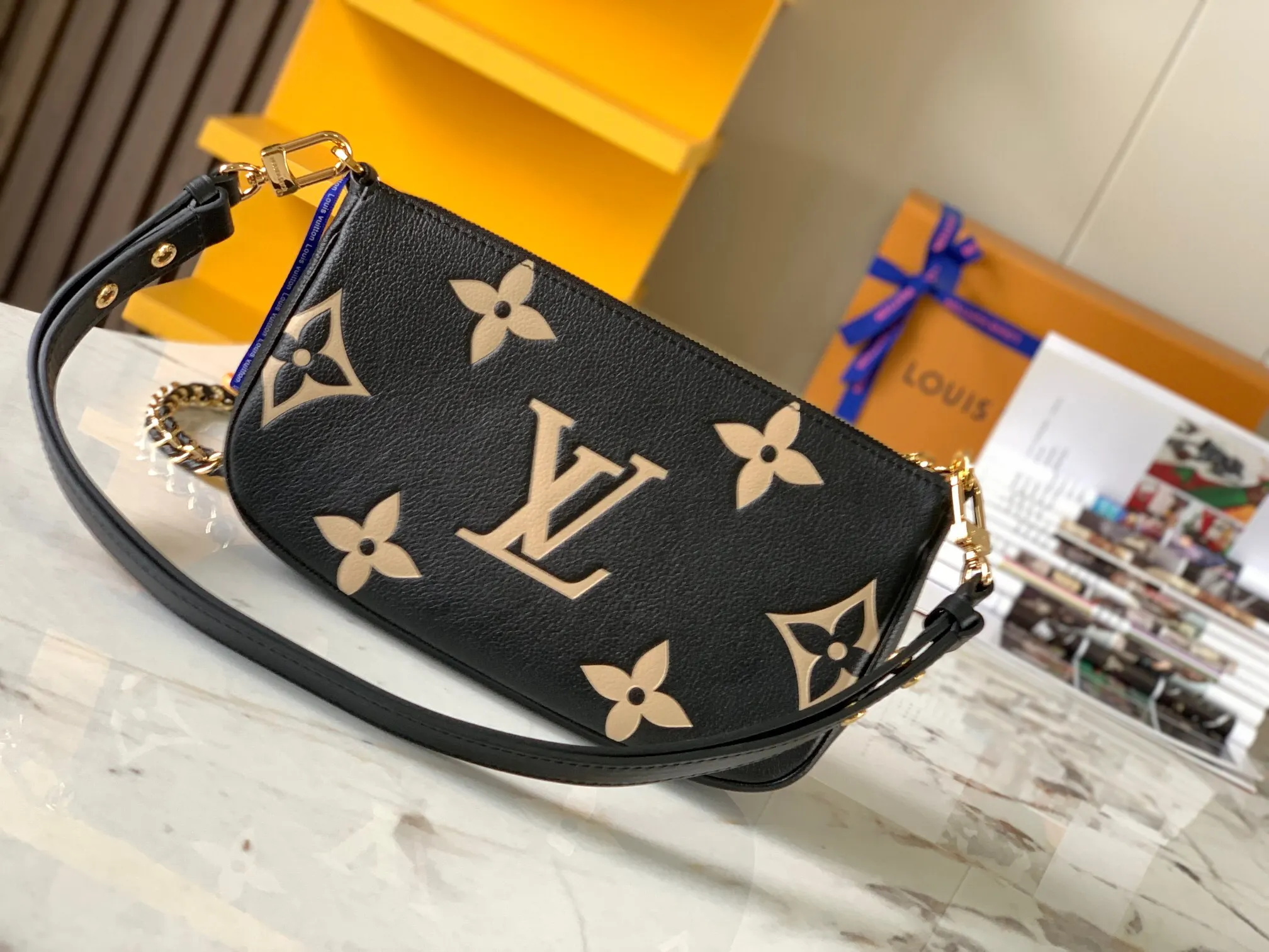 Black Chain Bag