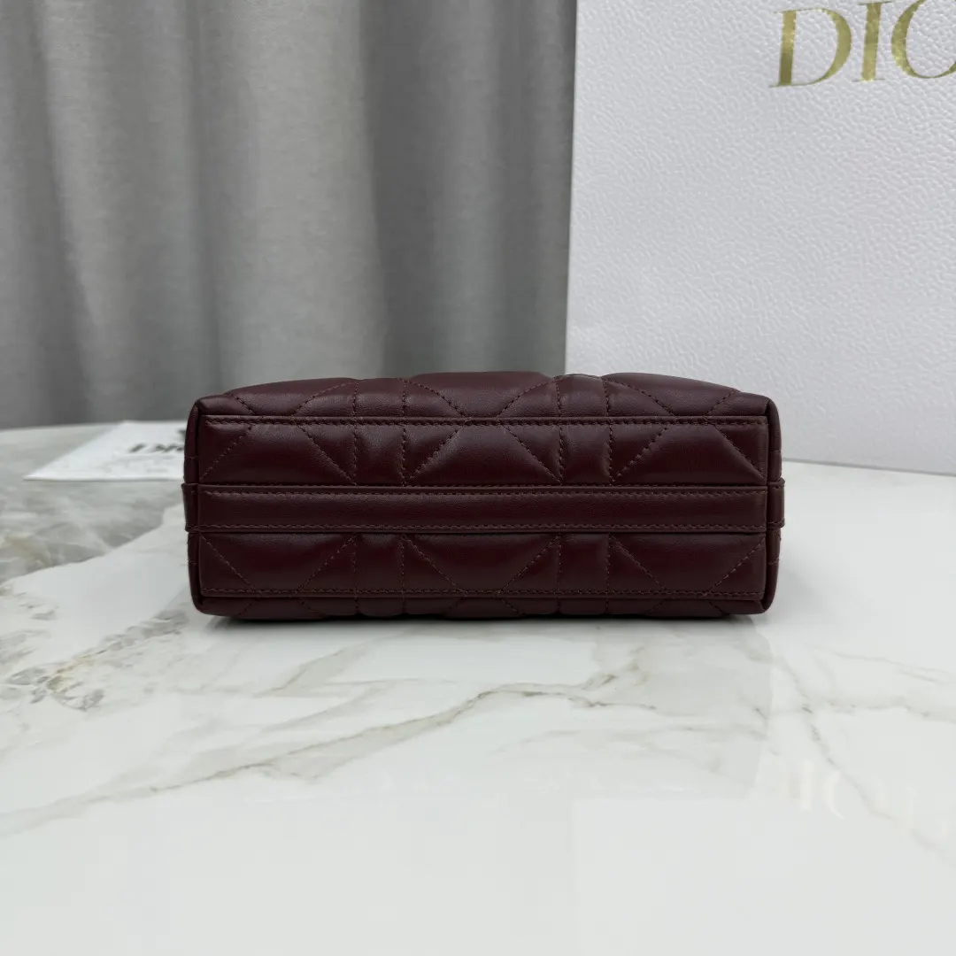 Dior Caro 红色 链条包