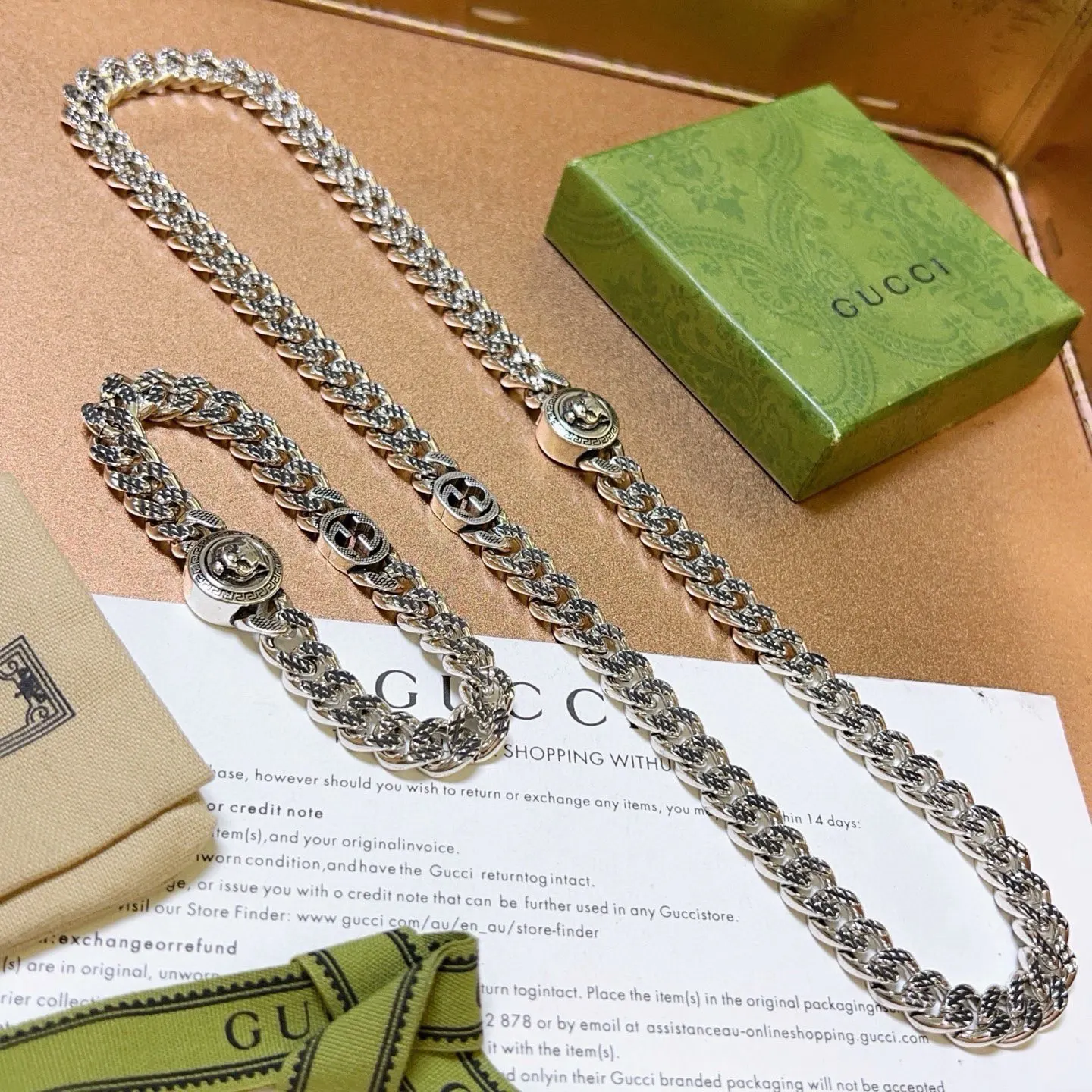Gucci 链条包 单肩斜挎