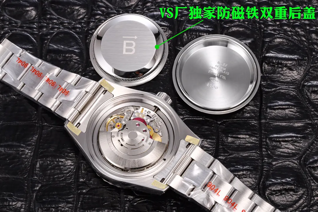 Green Blue Watch Classic