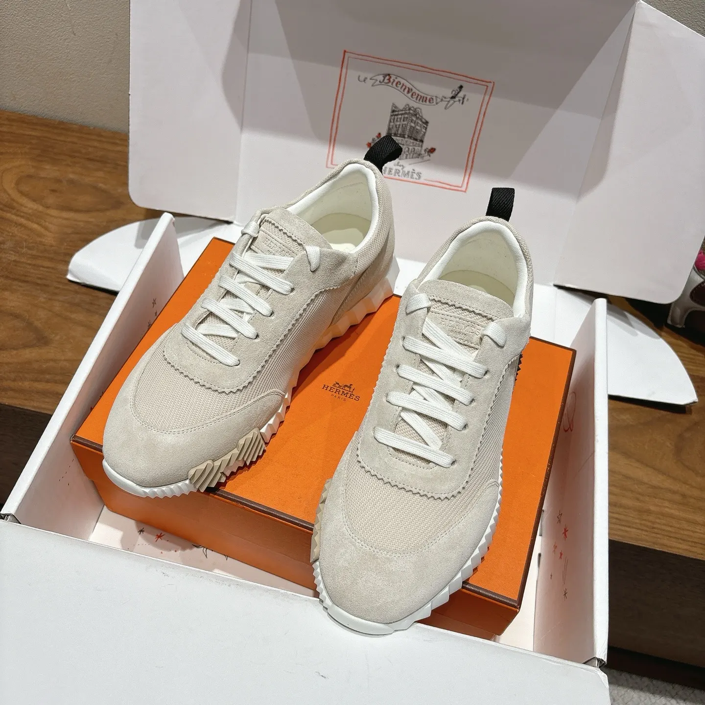 Hermès SS 运动鞋(數字2) Hermès SS 运动鞋(數字2)