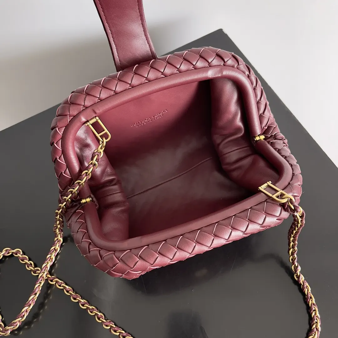 Bottega Veneta 手拿包 精致手拿款