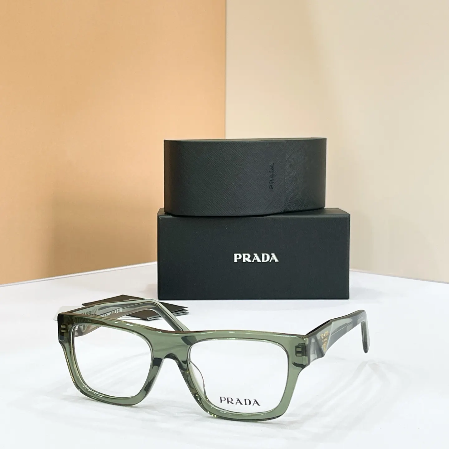 Prada 光學眼鏡