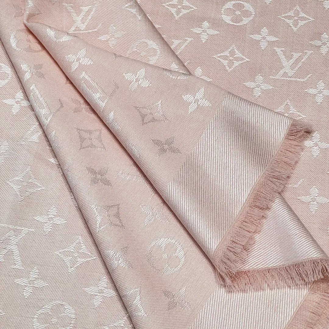 Louis Vuitton 粉色 羊毛 提花 Mo披肩 保暖披肩 圍巾