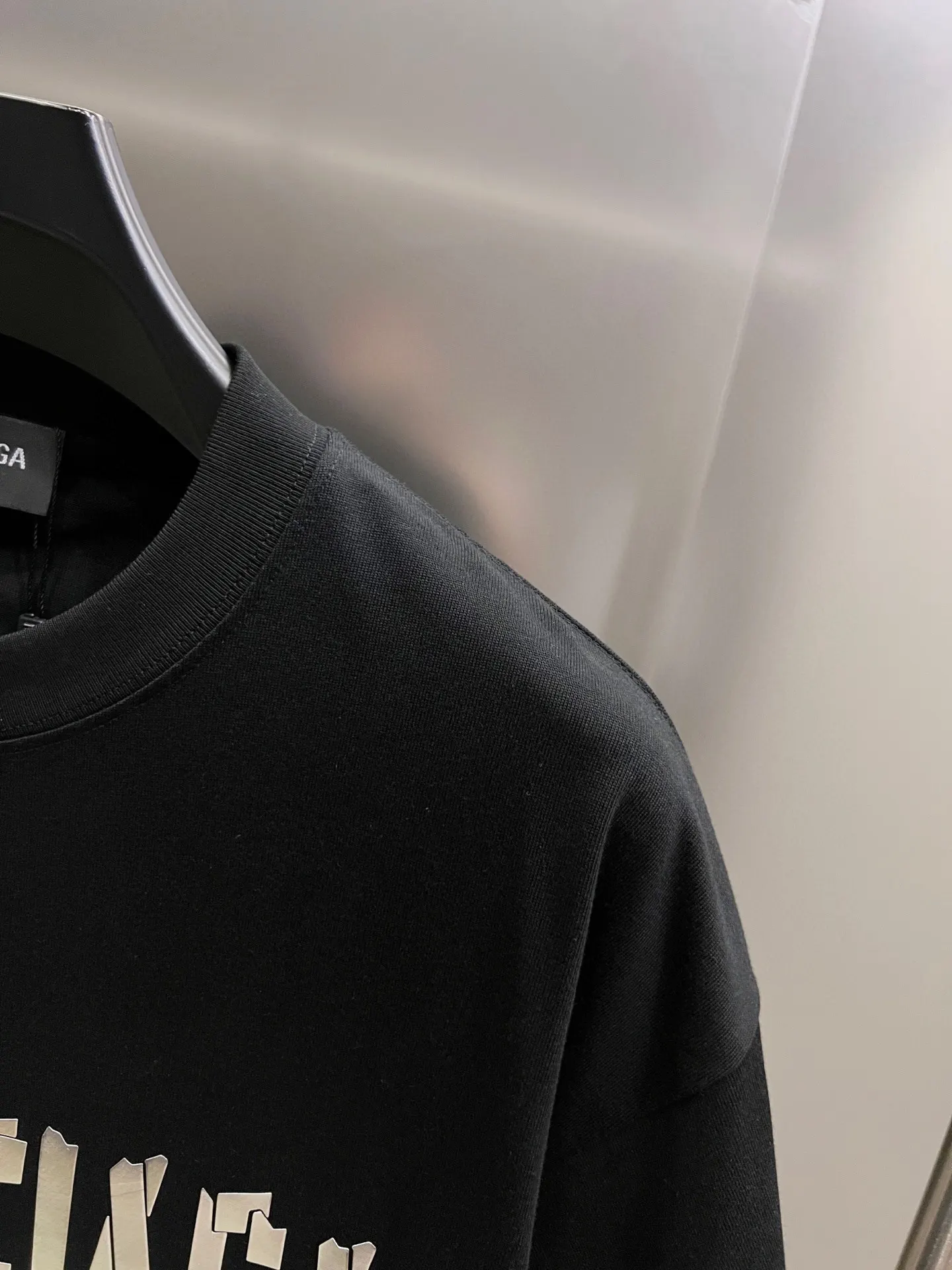Balenciaga 黑色 Logo 短袖T恤 宽松休閒(數字8) Balenciaga 黑色 Logo 短袖T恤 宽松休閒(數字8)