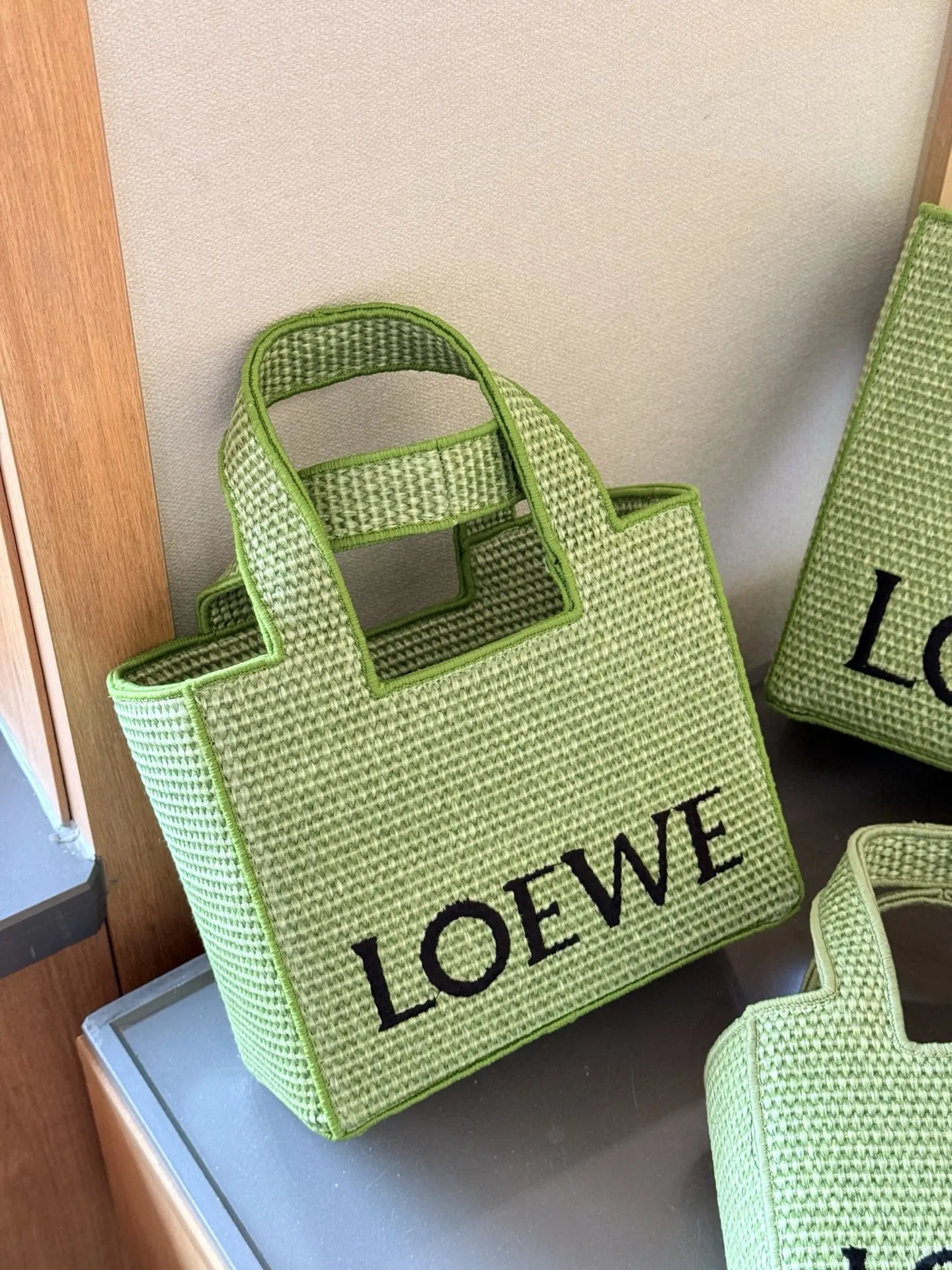 Loewe 长肩带 罗意威 Anagram Baske 手提包 通勤手提款