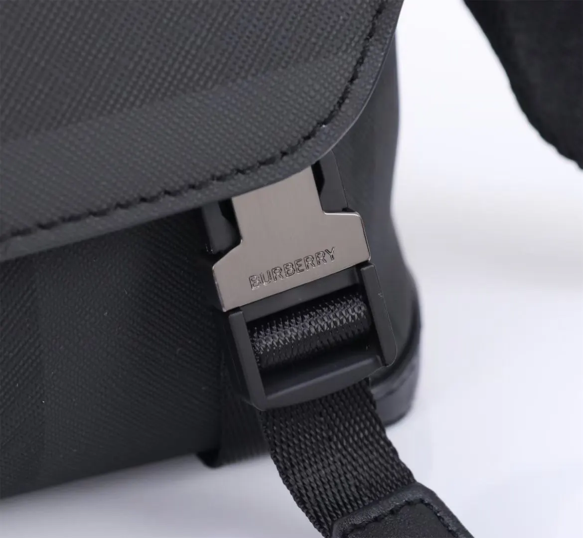 Burberry 灰色 皮革 收納包 旅行收納款