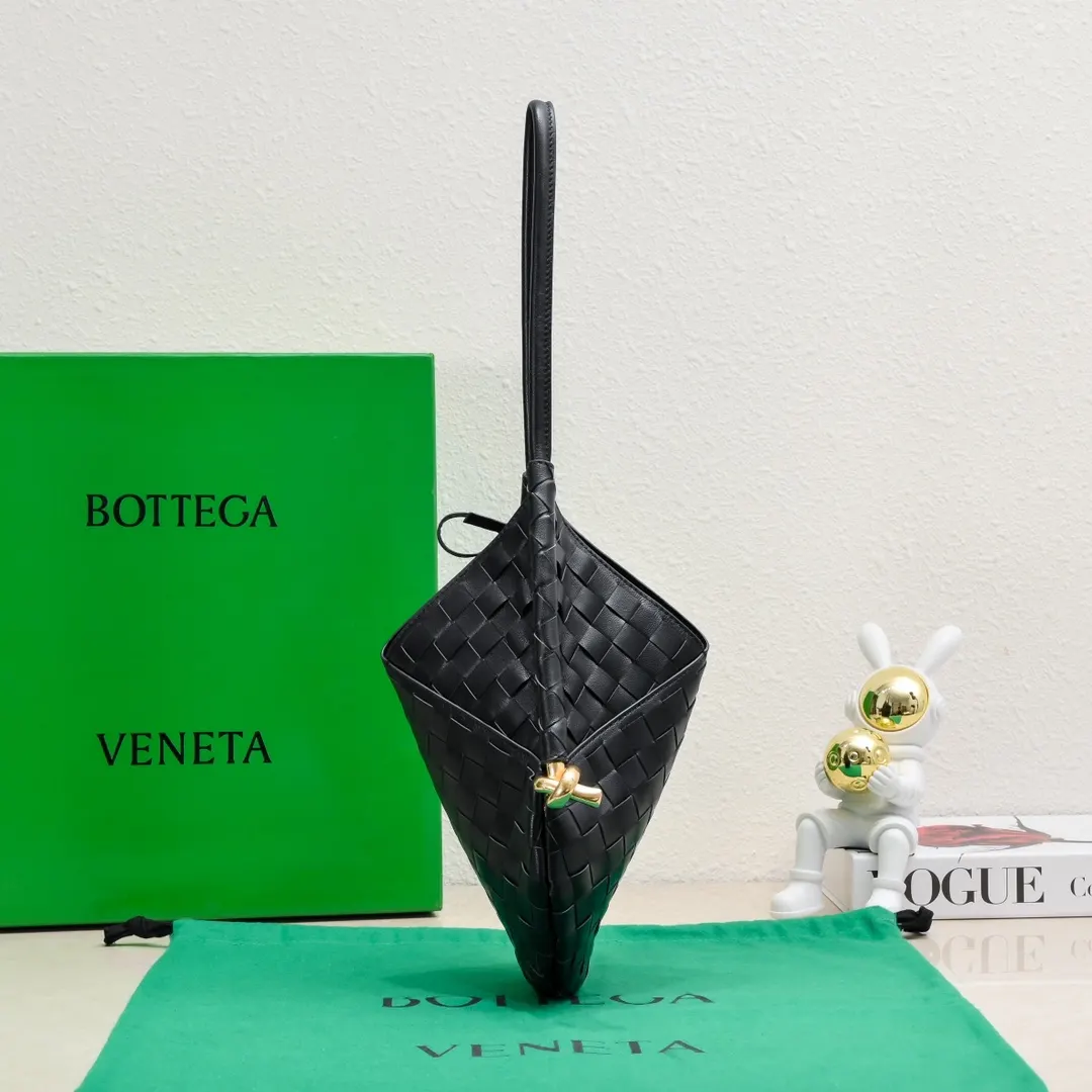 Bottega Veneta 黑色 綠色 皮革 單肩包 日常單肩背款