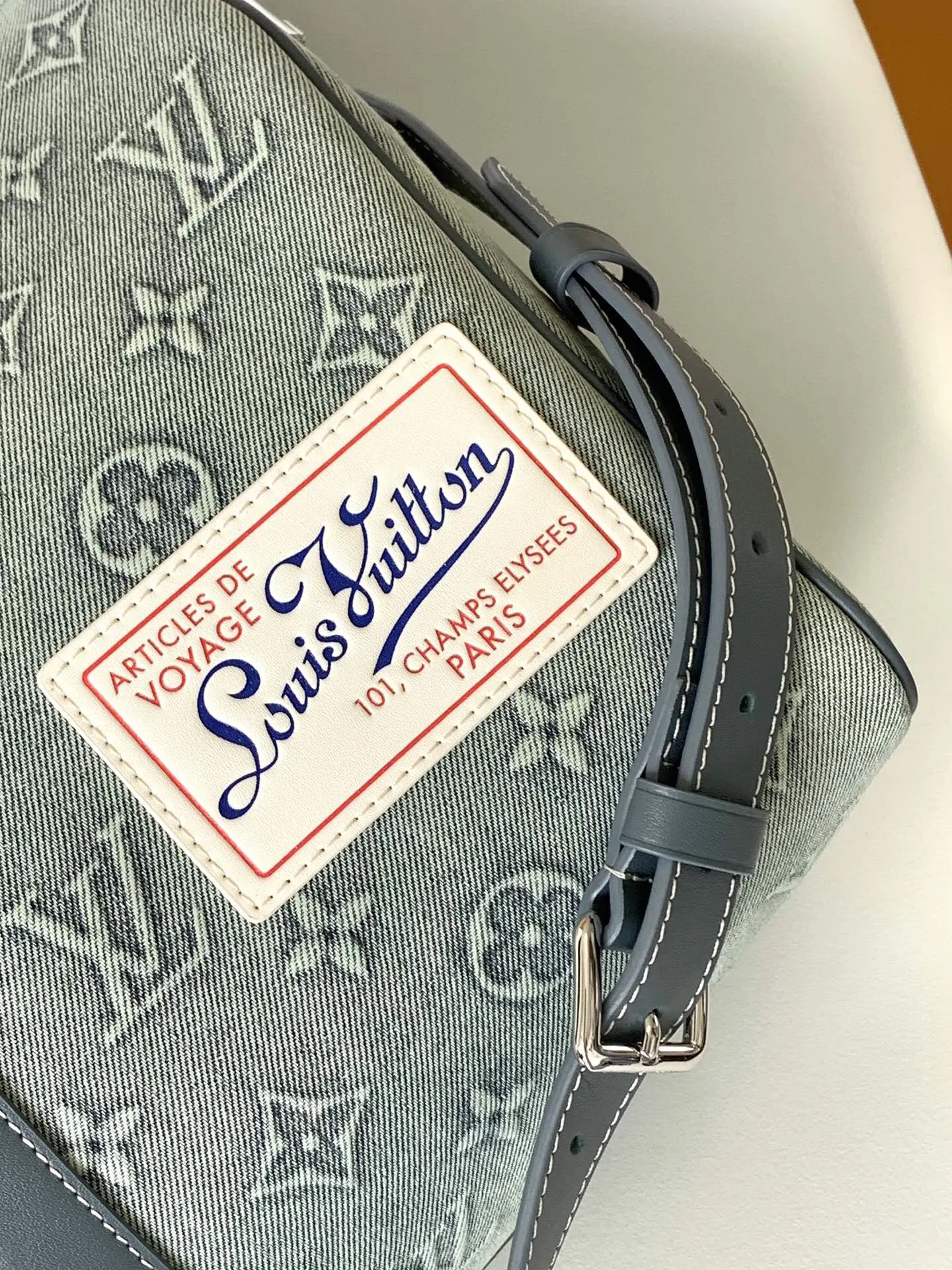 LV Keepall 牛仔 丹宁 牛皮 旅行袋 大容量旅行款(數字9) LV Keepall 牛仔 丹宁 牛皮 旅行袋 大容量旅行款(數字9)