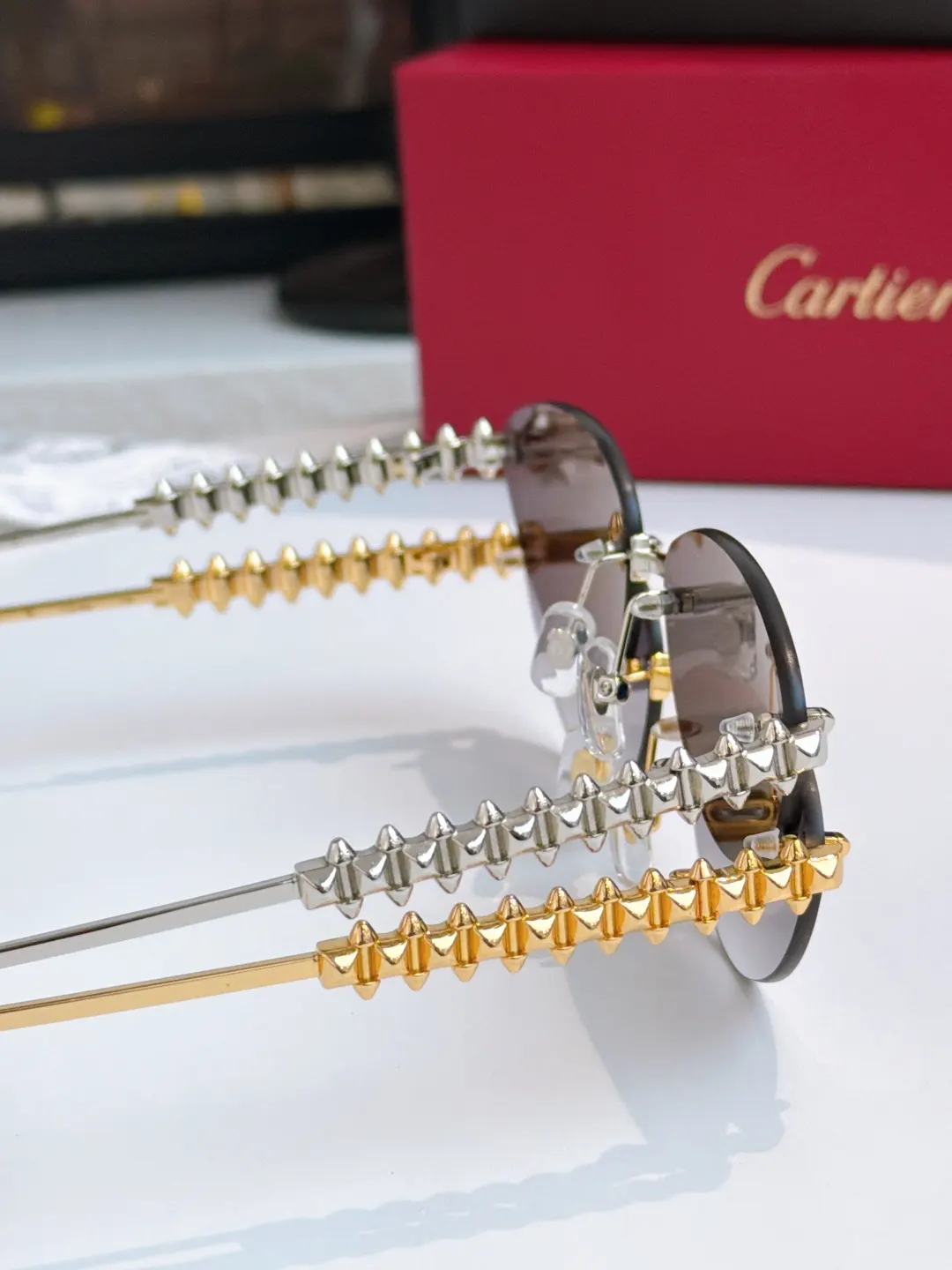 Cartier 墨镜 时尚防晒款 款18