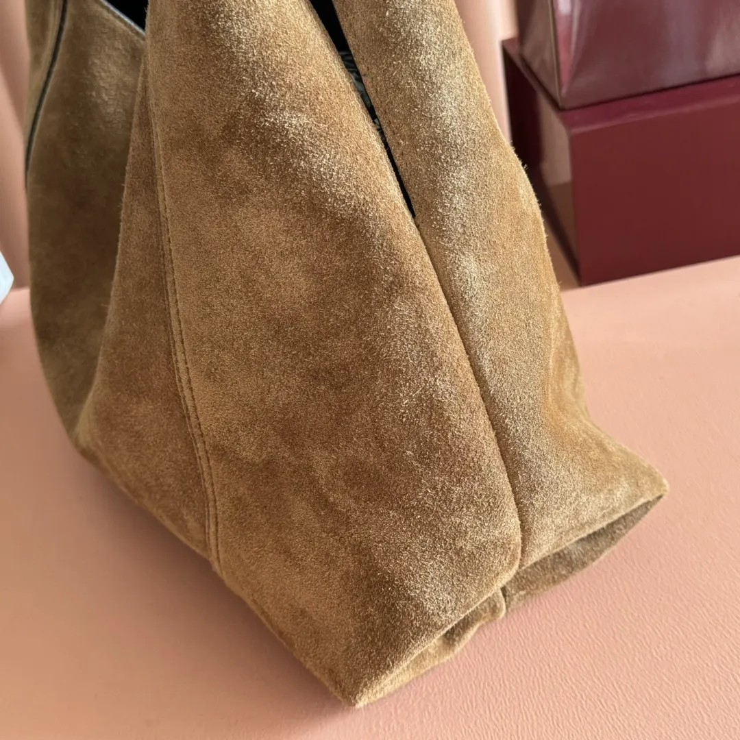 Gucci 棕色 金色 牛皮 手拿包 精致手拿款