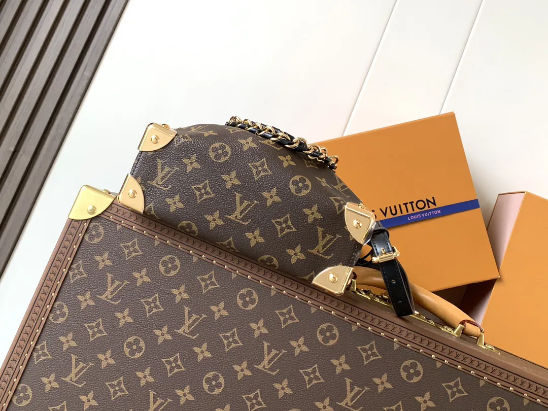 Gold Monogram Chain Bag Leather