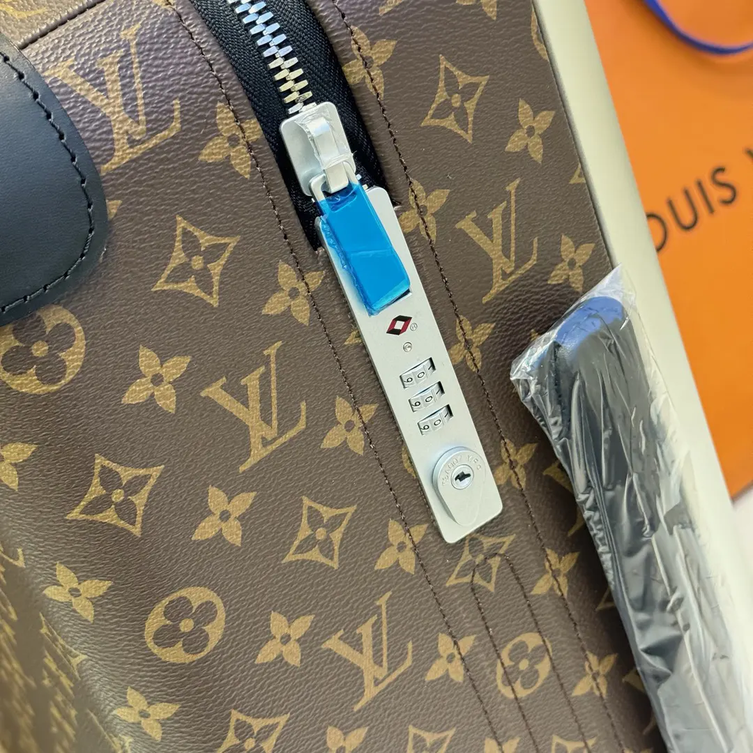 LV 黑色 棕色 帆布 | 版 登机行李箱 四轮 旅行拉杆款 輕便出行款(數字9) LV 黑色 棕色 帆布 | 版 登机行李箱 四轮 旅行拉杆款 輕便出行款(數字9)