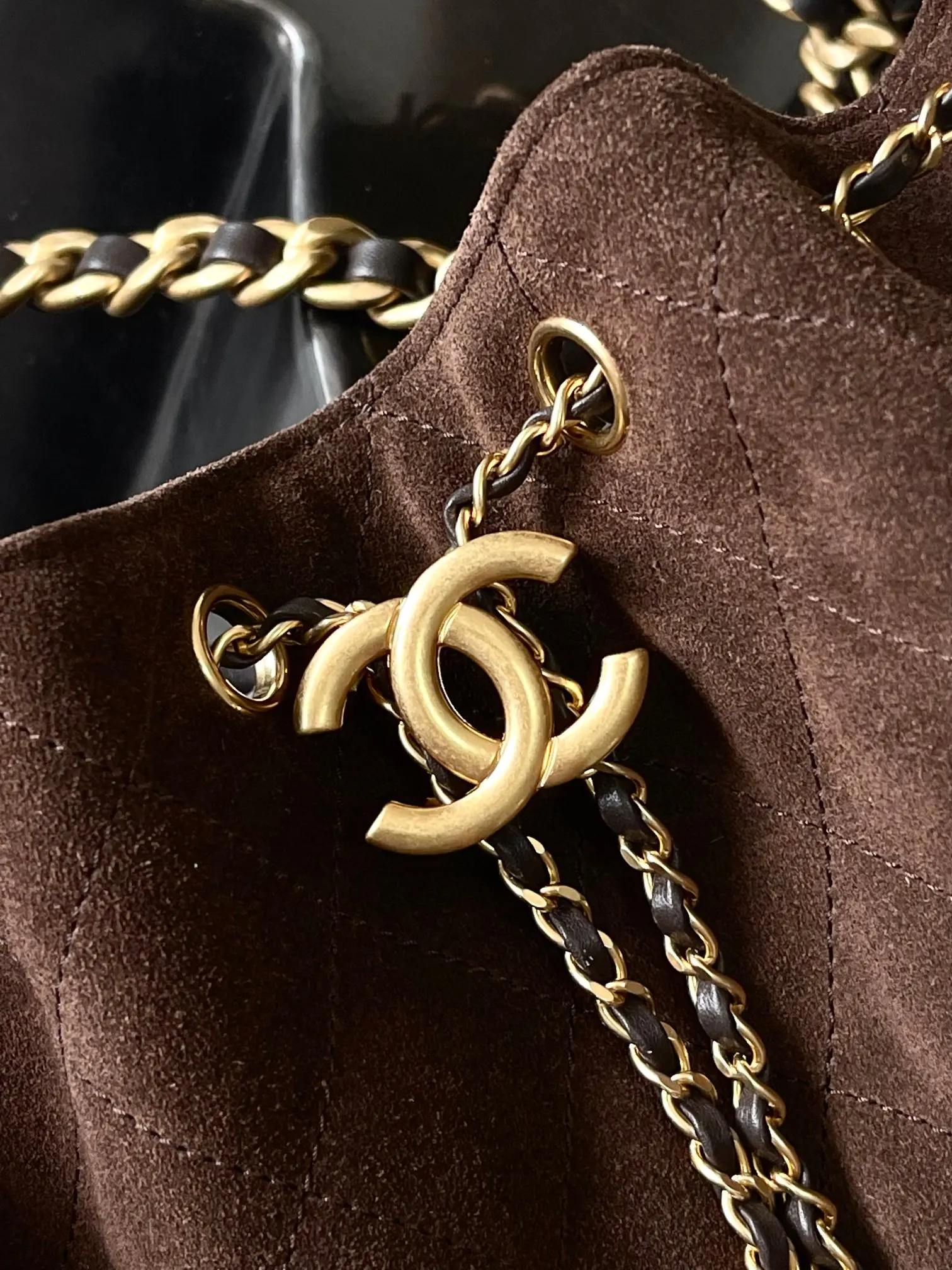 Chanel 棕色牛皮Hobo腋下包 复古