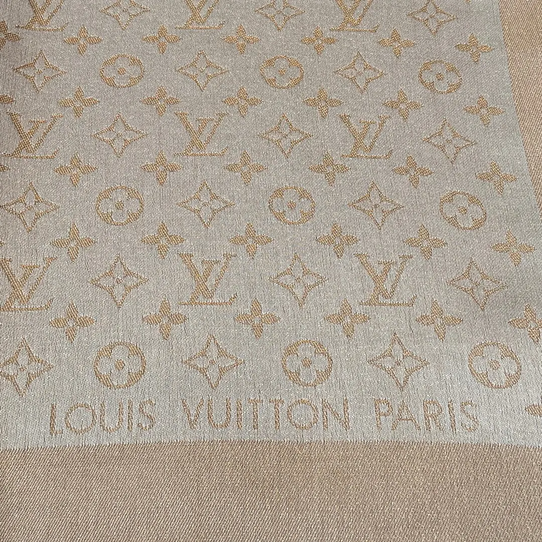 Louis Vuitton 灰色 羊毛 提花 Mo披肩 保暖披肩 围巾