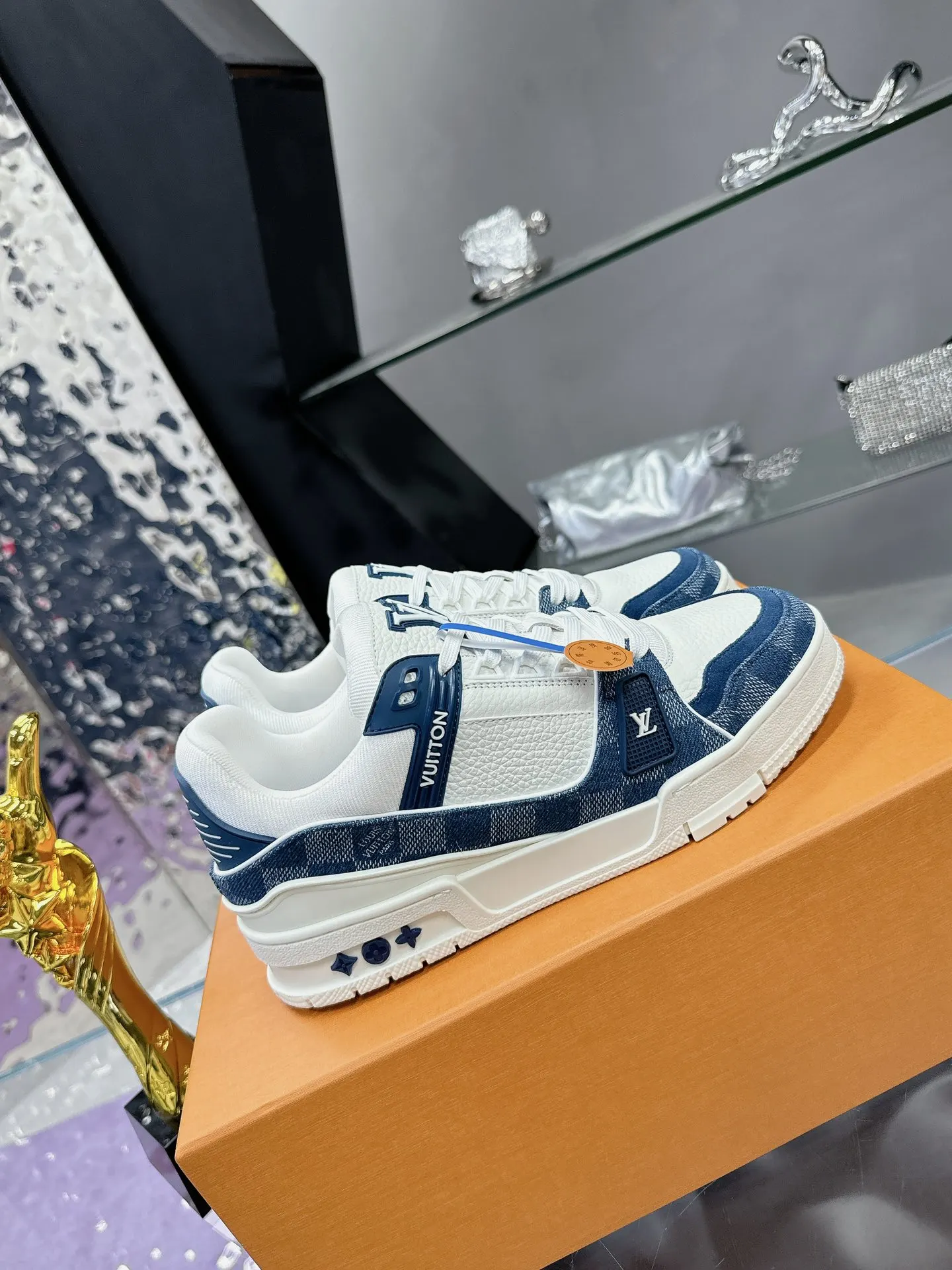 Louis Vuitton 运动鞋
