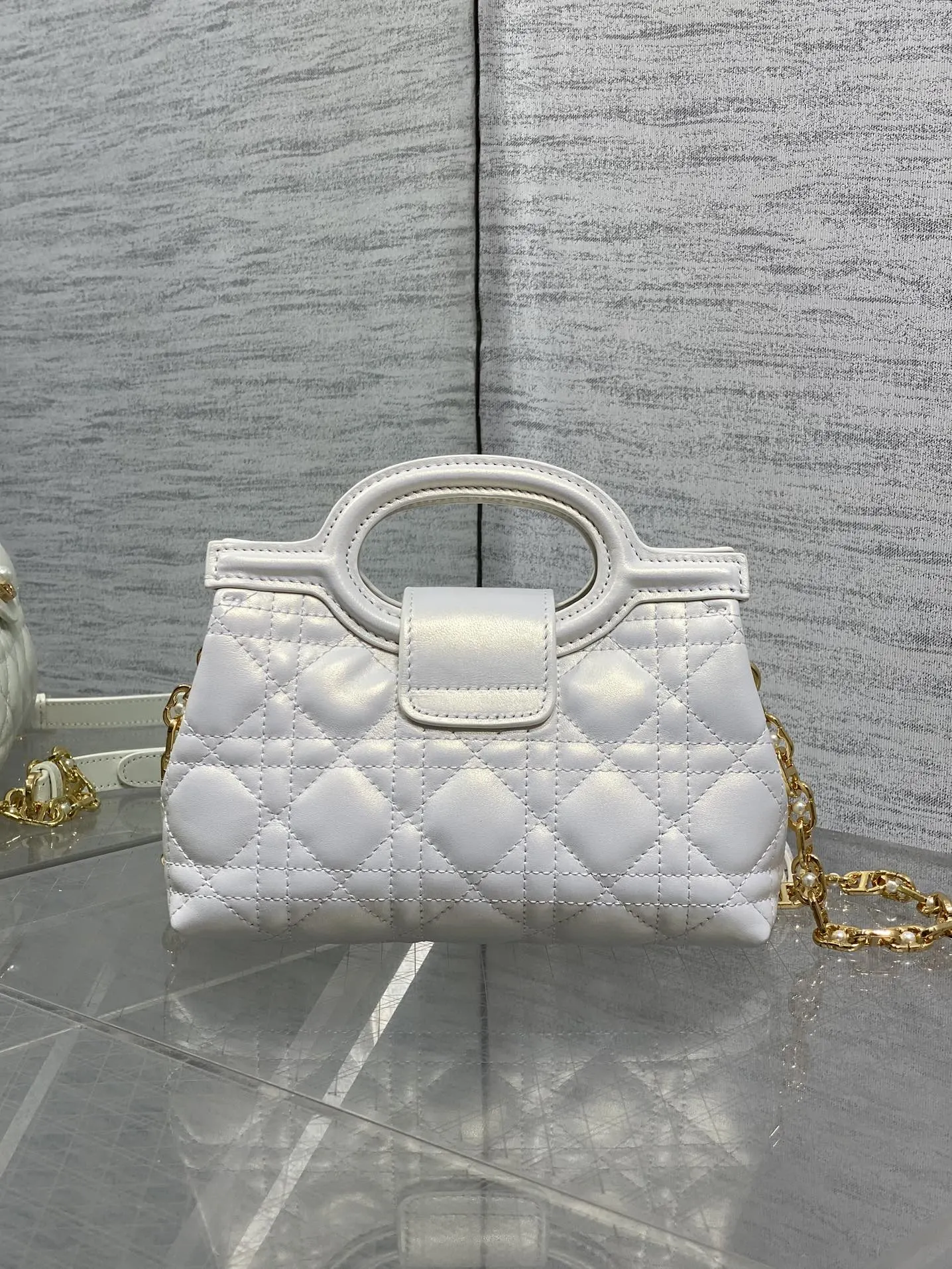 Dior 白色藤格链条包 手提斜挎