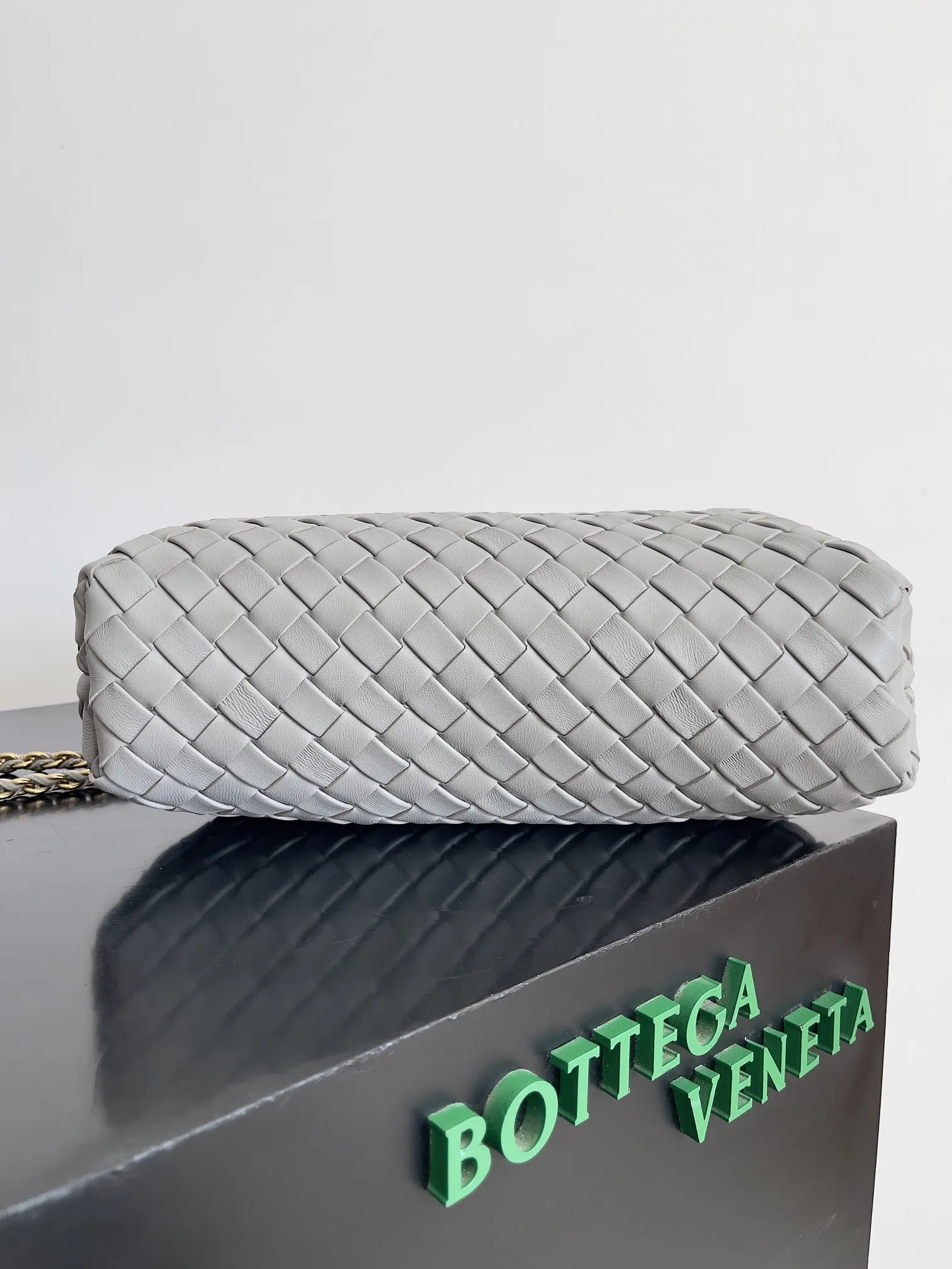 Bottega Veneta 鏈條包 精致鏈條款