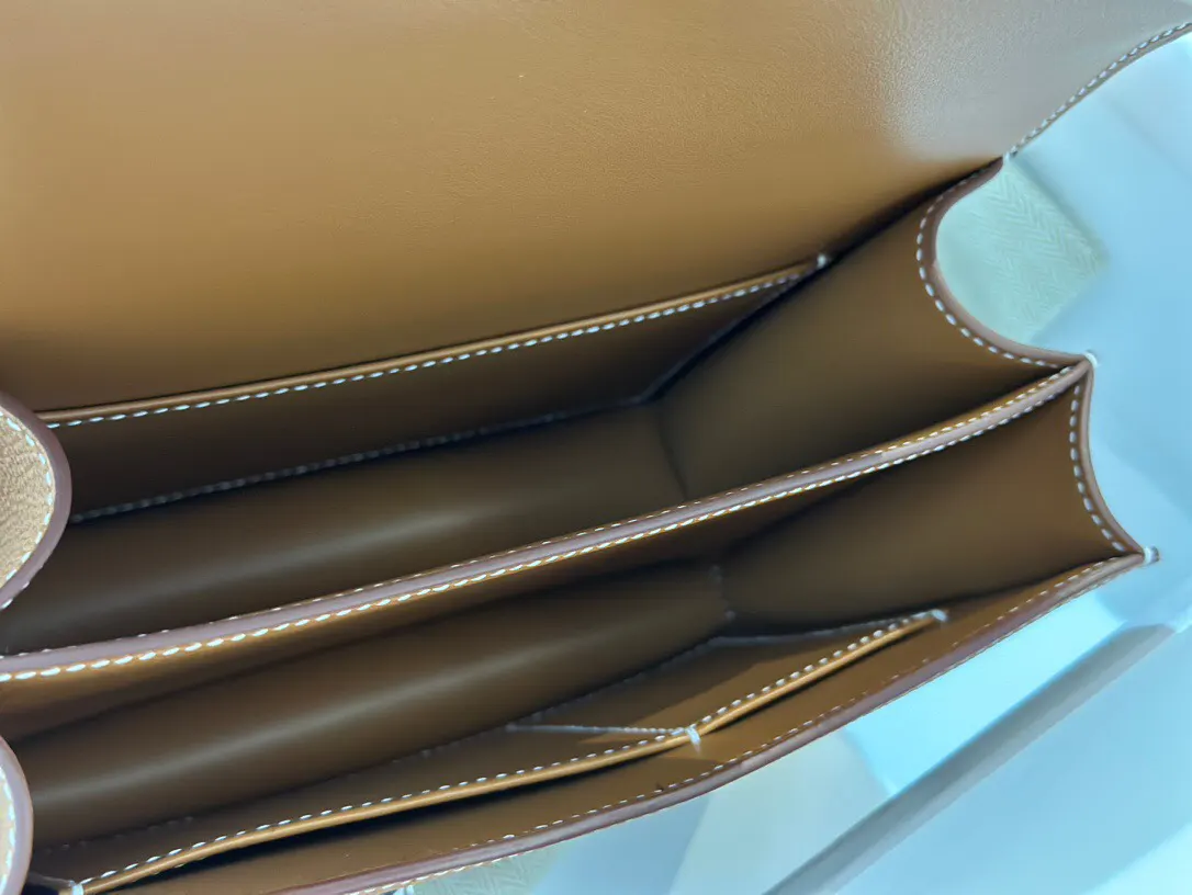 Hermes Constance 棕色 Epsom掌纹牛皮 斜挎包 19cm 經典款