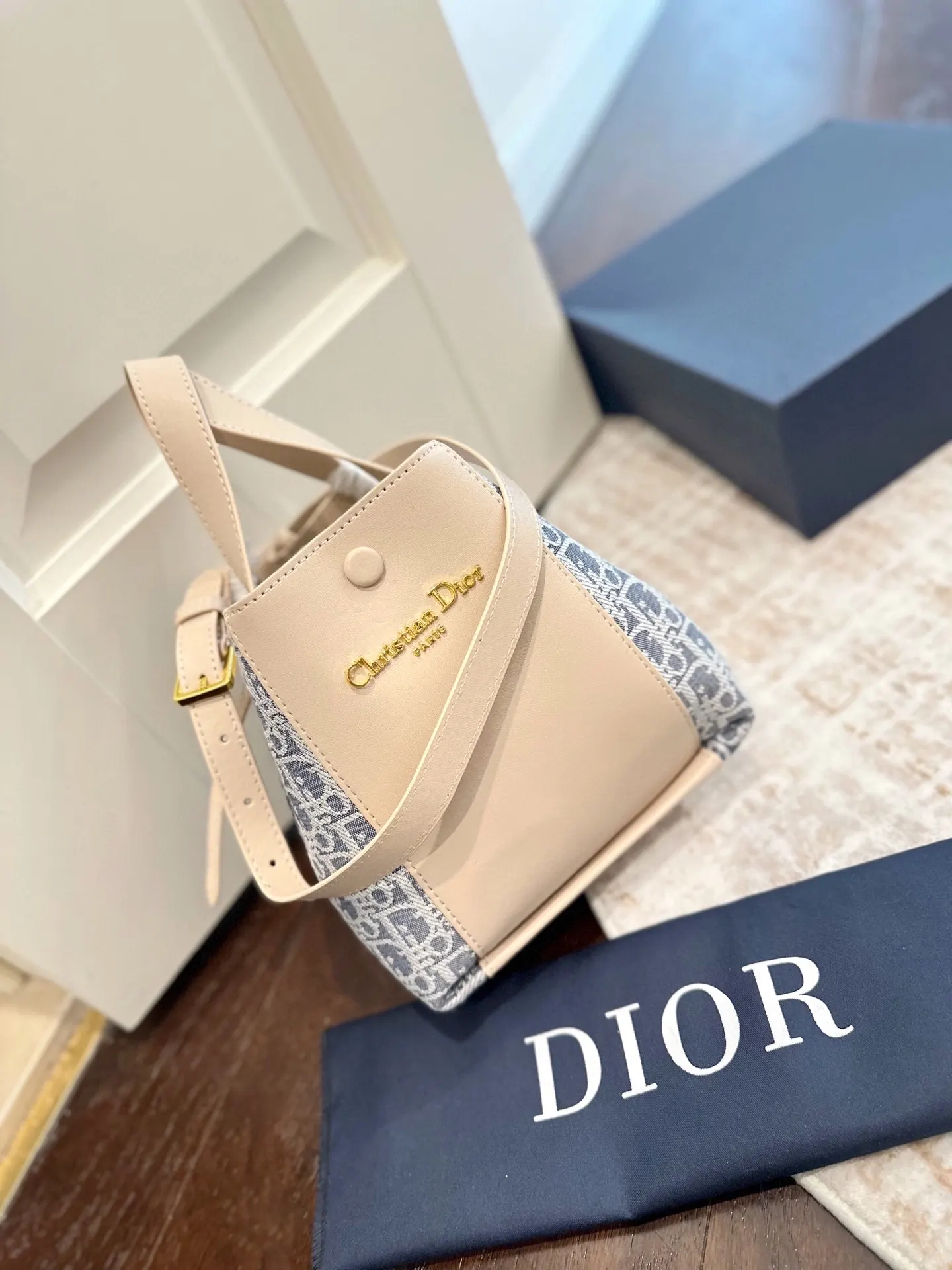 Dior 老花 水桶包 休閒水桶款