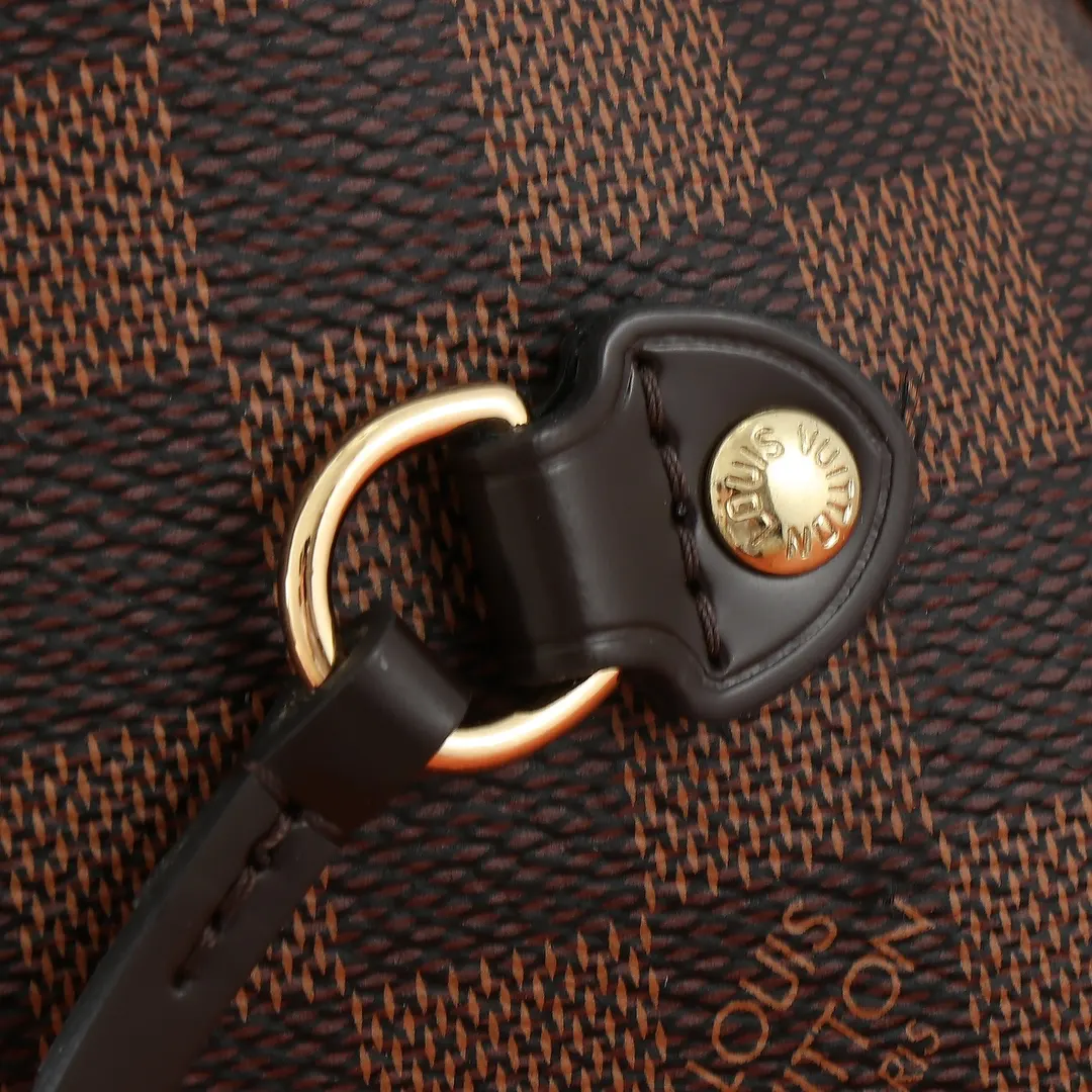 LV Neverfull 帆布 手拿包 精致手拿款