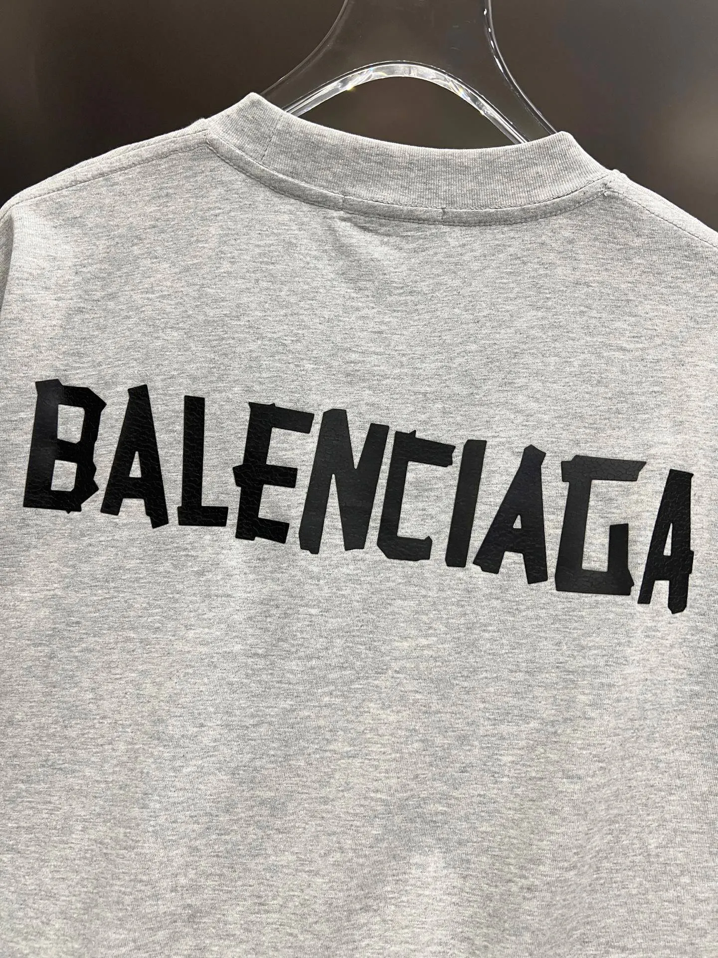 Balenciaga 黑色 純棉 Logo 短袖T恤 宽松休閒(數字8) Balenciaga 黑色 純棉 Logo 短袖T恤 宽松休閒(數字8)