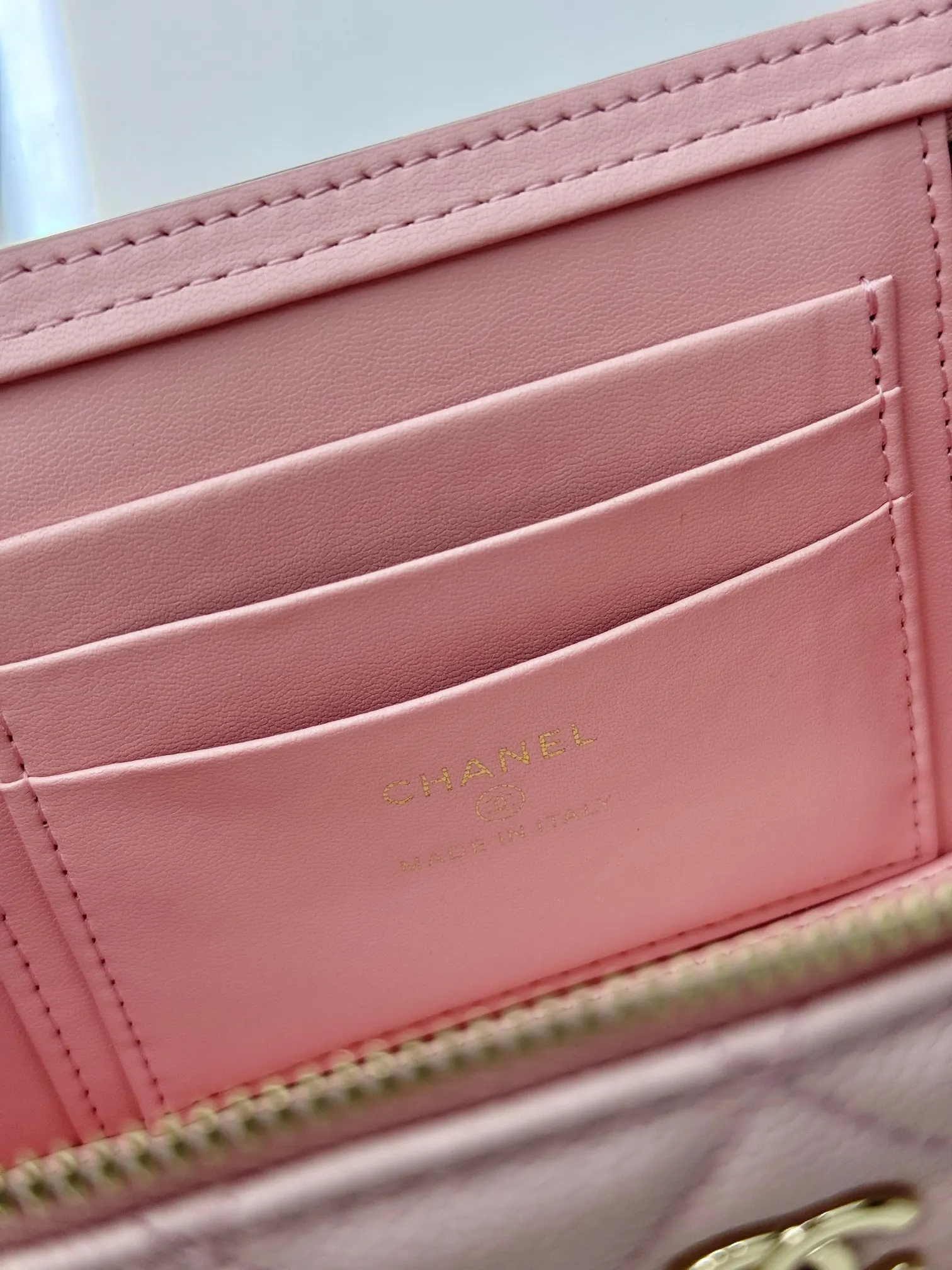 CHANEL 金色 牛皮 鏈條包 精致鏈條款(數字9) CHANEL 金色 牛皮 鏈條包 精致鏈條款(數字9)