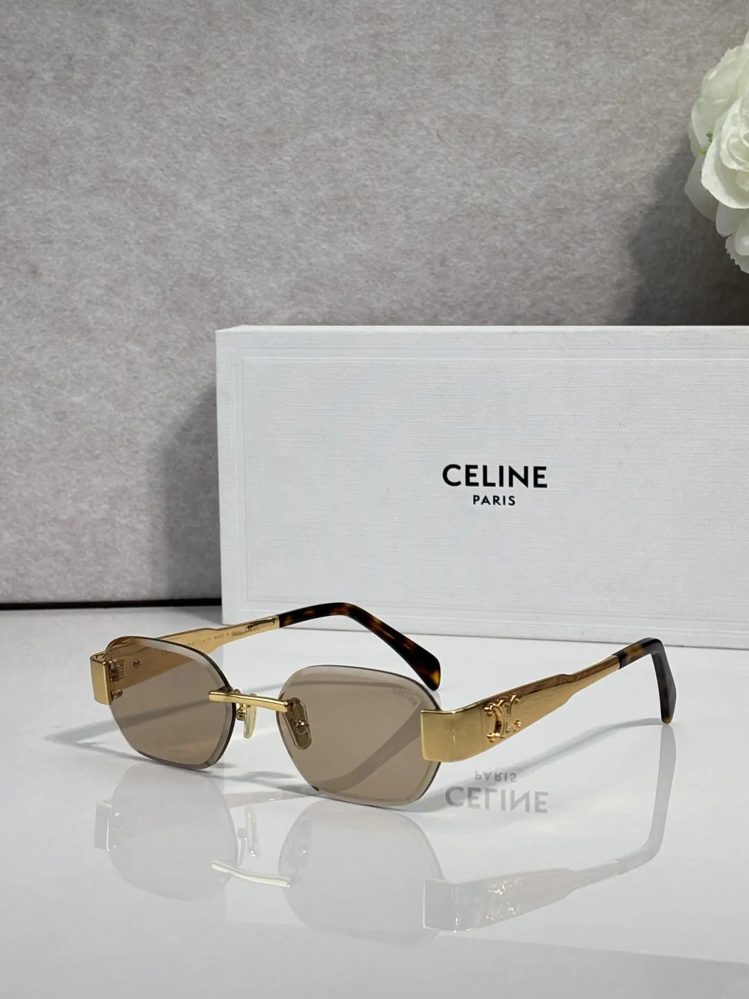 Fashion Item Fashion