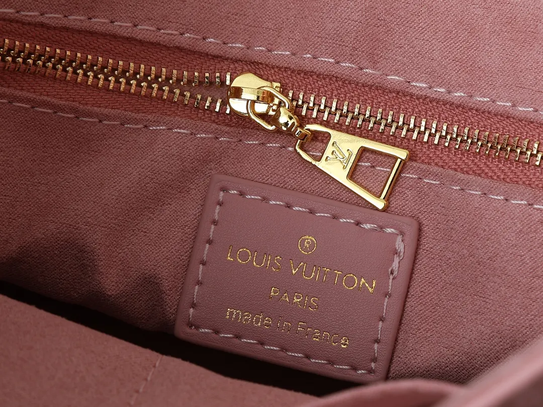 Tote Bag Leather Image 9 Tote Bag Leather Image 9