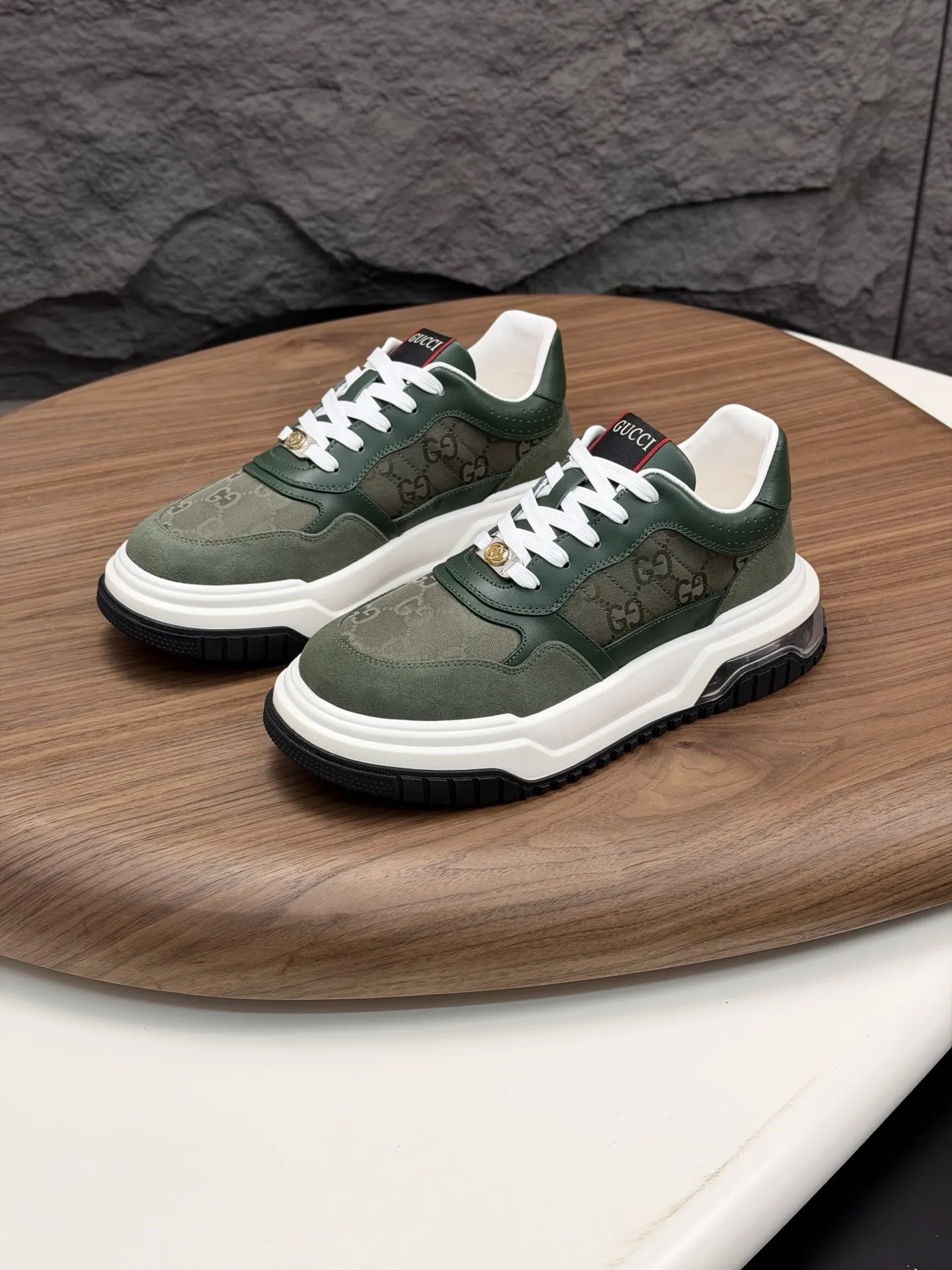 Gucci Logo休闲运动鞋