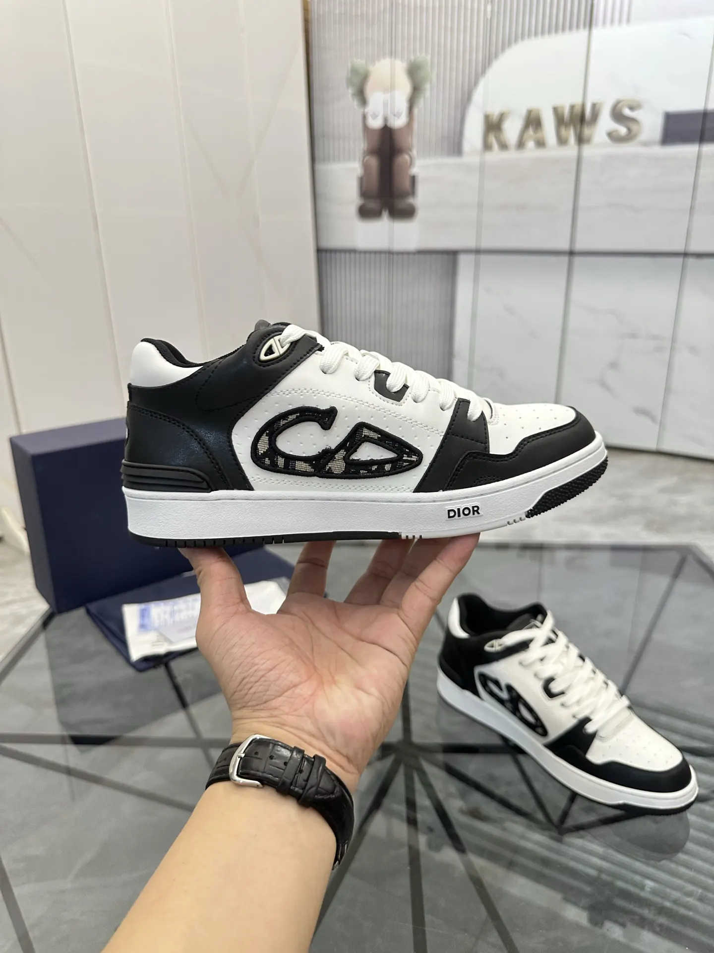Dior B57 黑白拼色牛皮休闲鞋