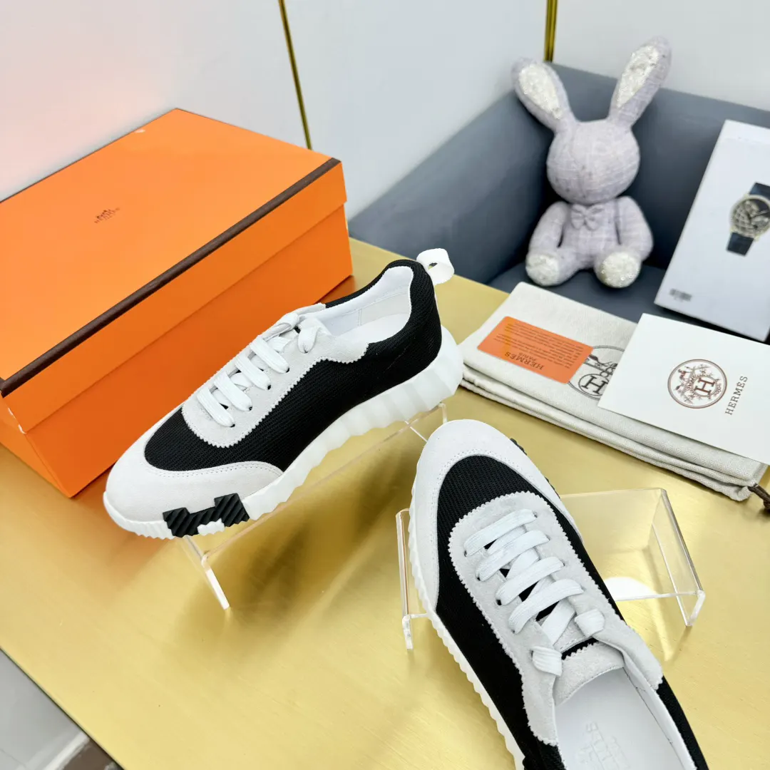 Hermès 官网同步更新 羊皮 运动鞋 舒适