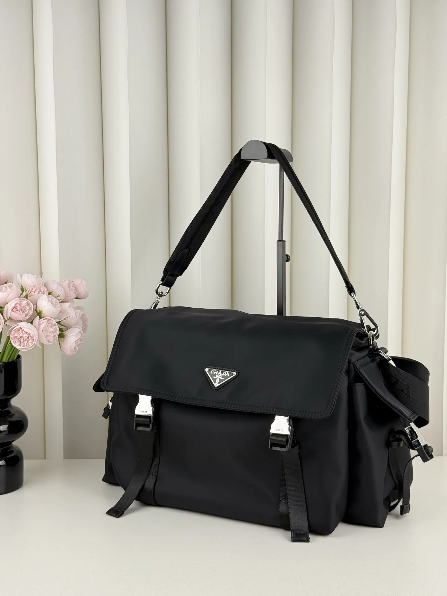 Prada Re-Nylon 三角標 斜背包