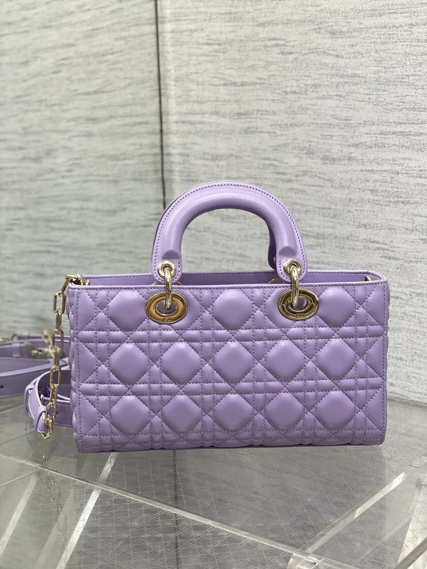 Dior 羊皮 进口 羊皮横款戴妃包梦幻紫 内里 手提包 通勤手提款