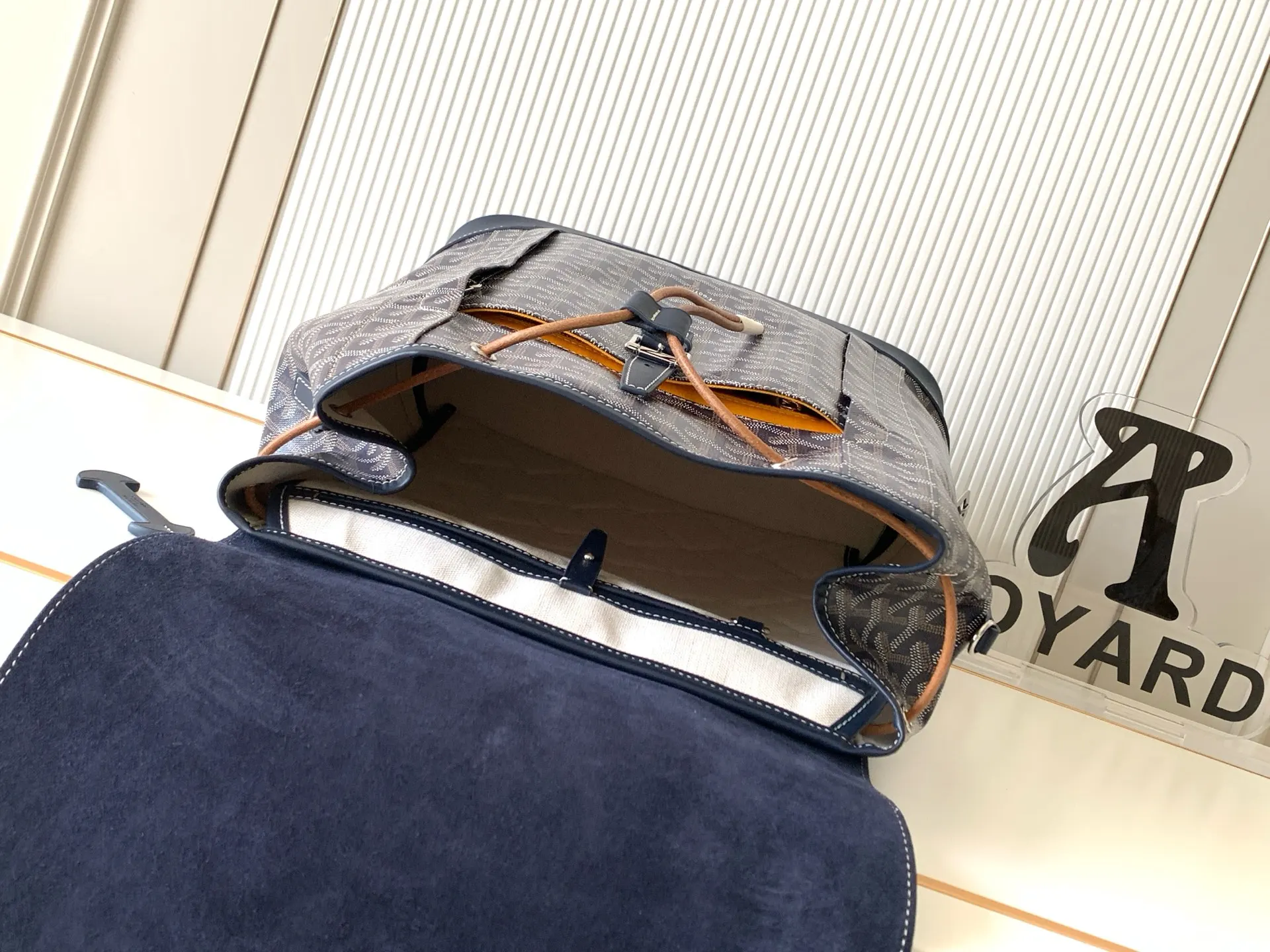 Goyard 黑色 棕色 雙肩包 实用雙肩款(數字9) Goyard 黑色 棕色 雙肩包 实用雙肩款(數字9)