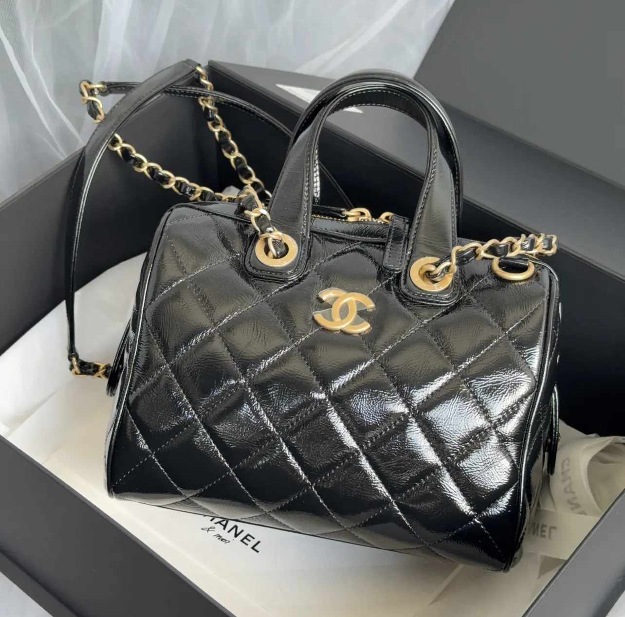 Crossbody Bag Lightweight Premium Leather