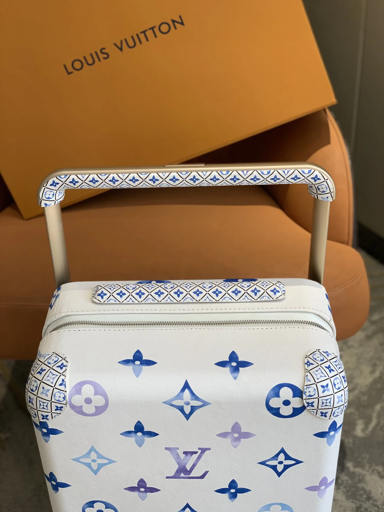 灰色 银色 开学活动来了 箱 HORIZON 四轮拉杆 行李箱 旅行拉杆款 轻便出行款