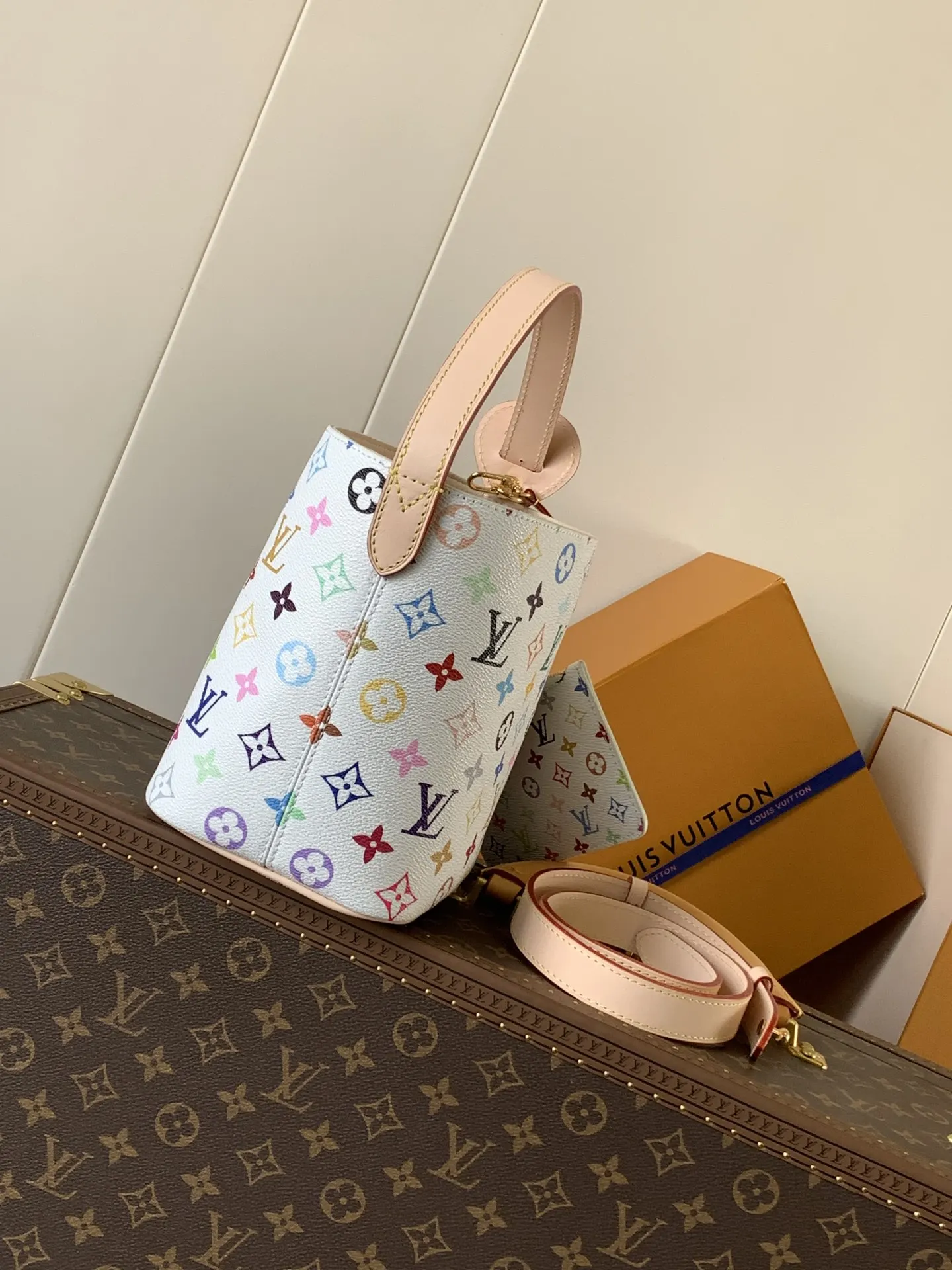 LV 老花 牛皮 收納包 旅行收納款