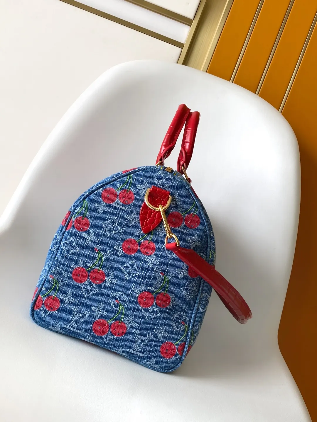 LV Speedy zipper wallet Image 2