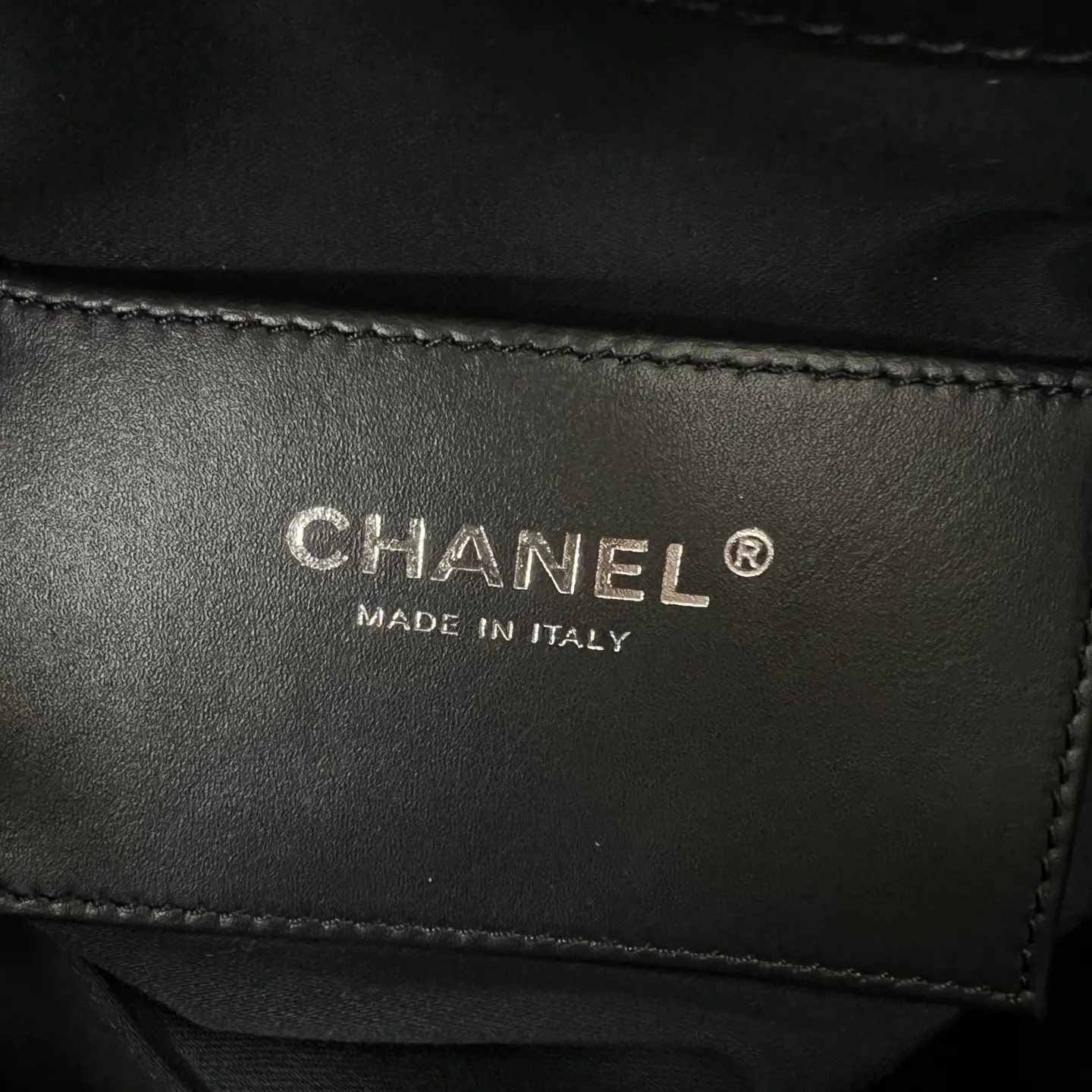 Chanel 深藍色牛皮Hobo腋下包 單肩