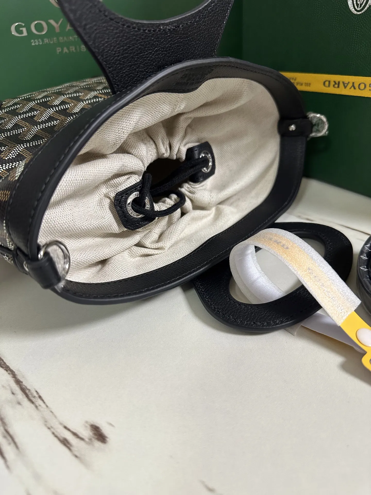 Goyard 黑色 小牛皮 單肩包 日常單肩背款