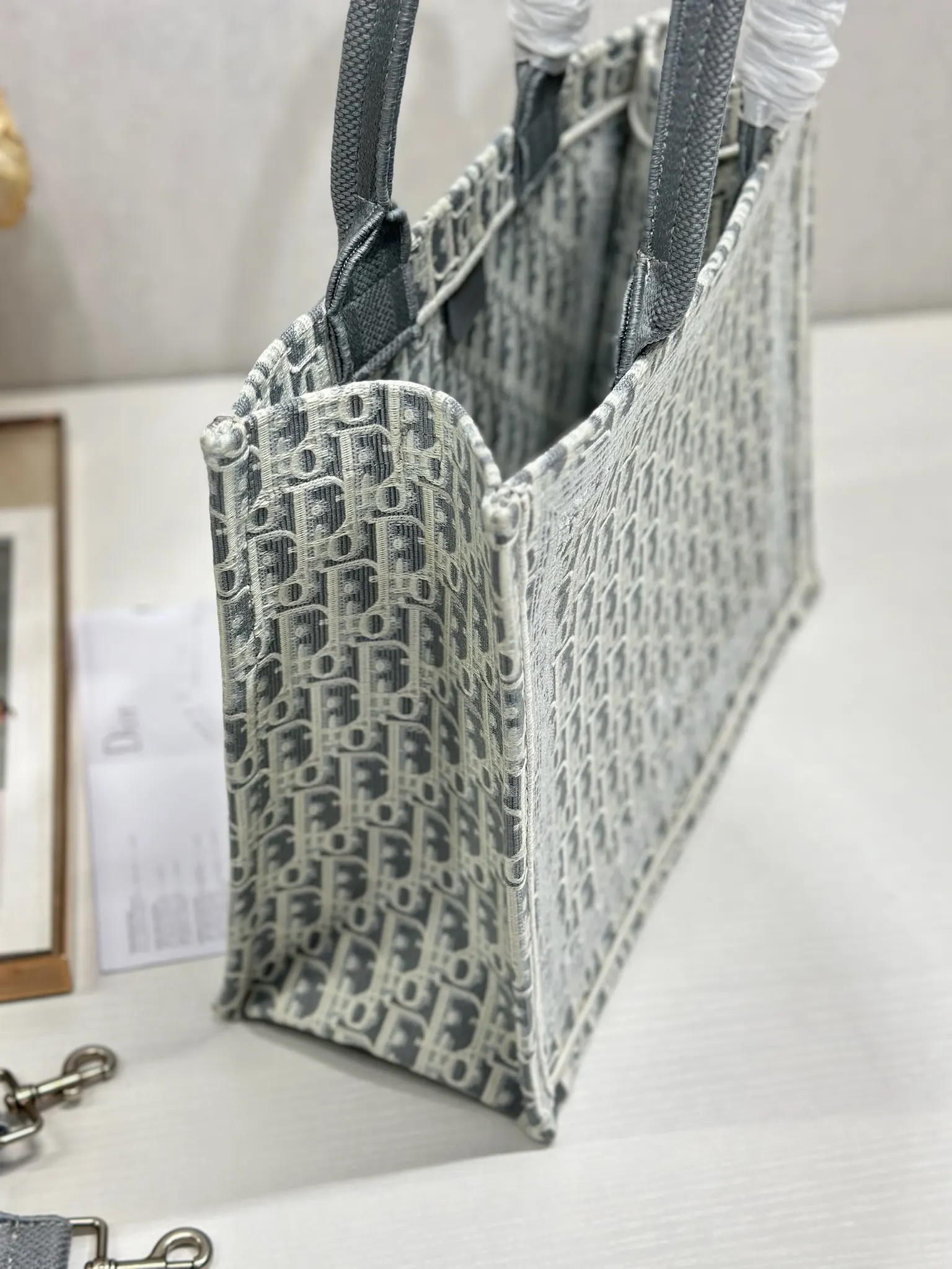 Book Tote 可收納各种日常用品 全新演绎Baye图案混合效果D 托特包 大容量托特款