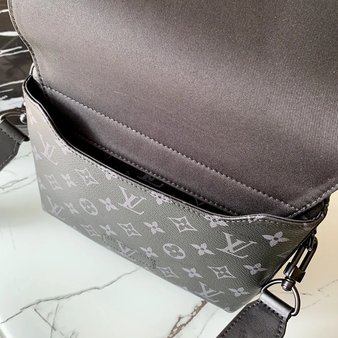 帆布 标志性的 MoEclipse 帆布与 链条包 精致链条款